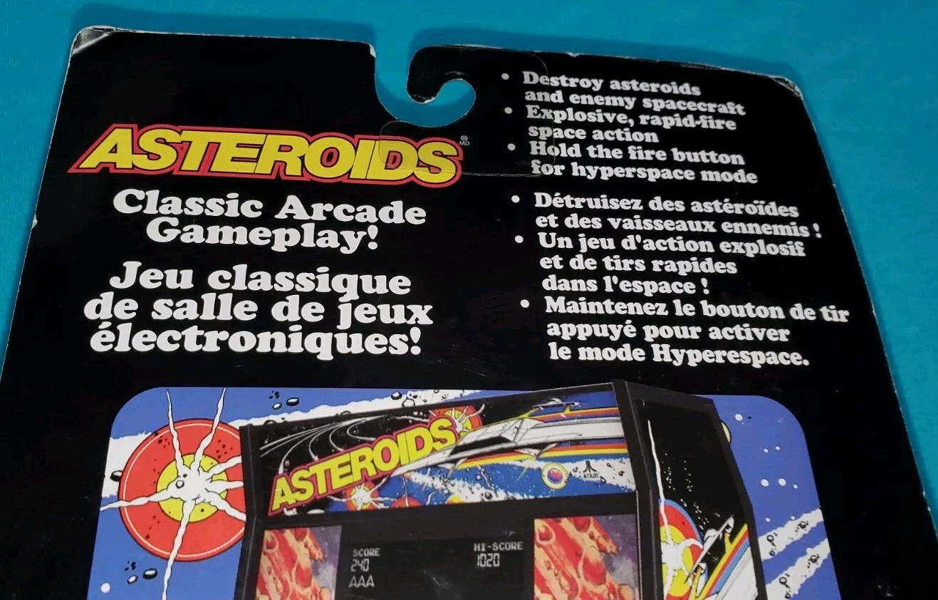 Asteroids (Basic Fun, 2017) Handheld Electronic Mini Arcade NEW *FREE SHIPPING*