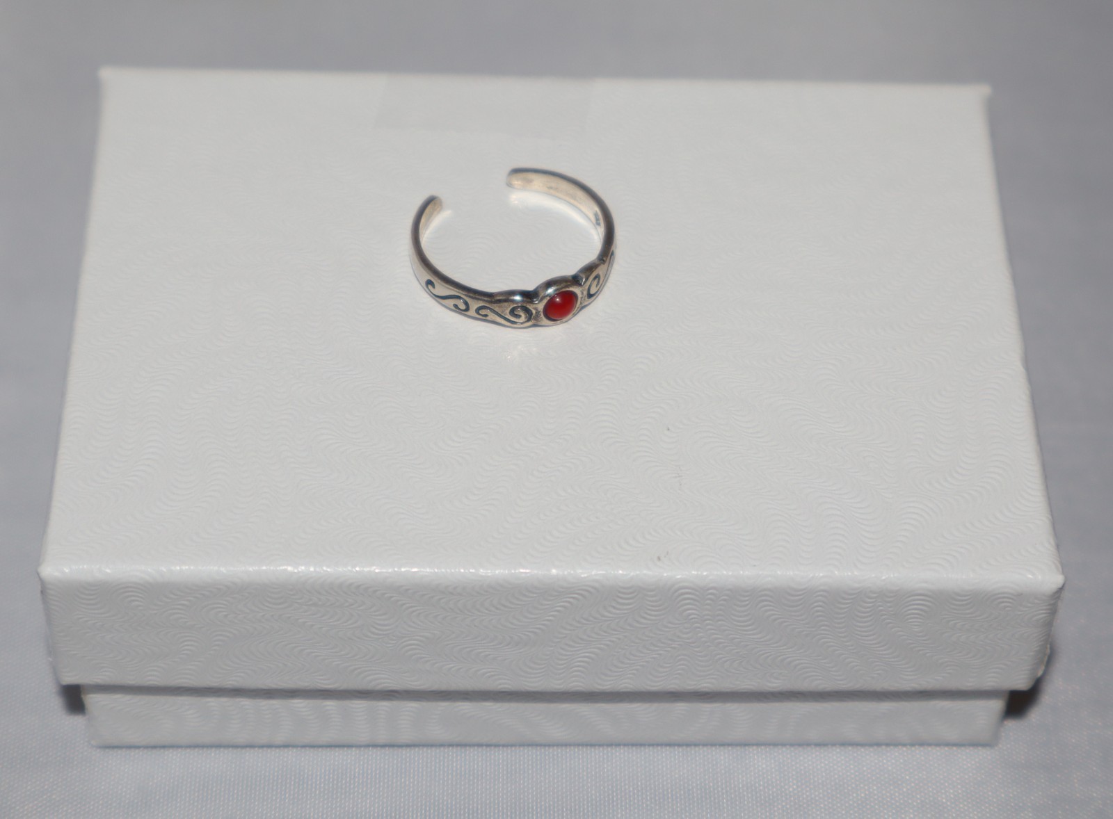 Silpada Sterling Silver Coral Scroll Toe Ring O1381