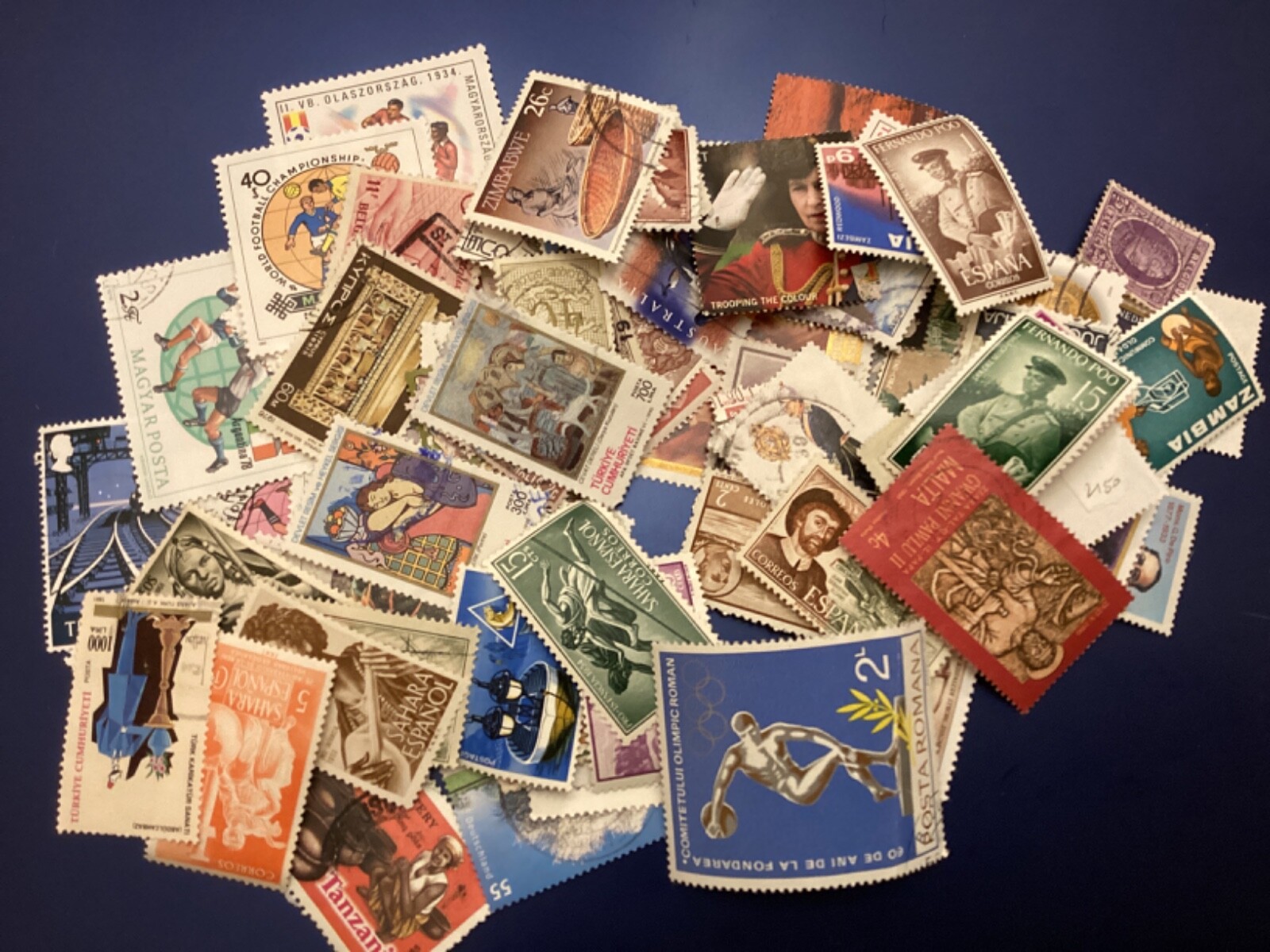 ICOLLECTZONE WORLD STAMPS 100+ Different Worldwide Stamps Many countries (A800)