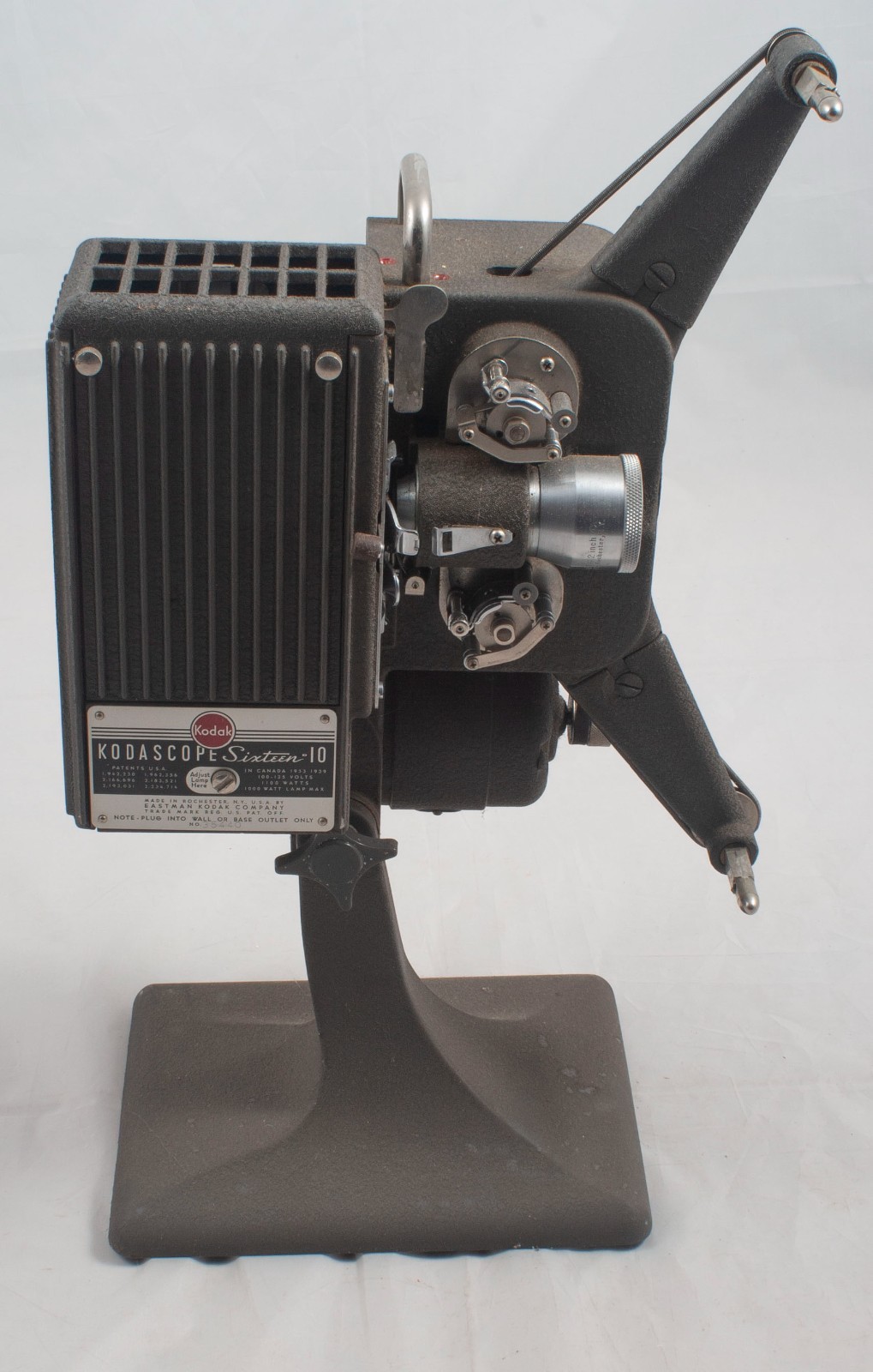 Vintage Kodak Kodascope Sixteen-10 Silent Movie Projector asis