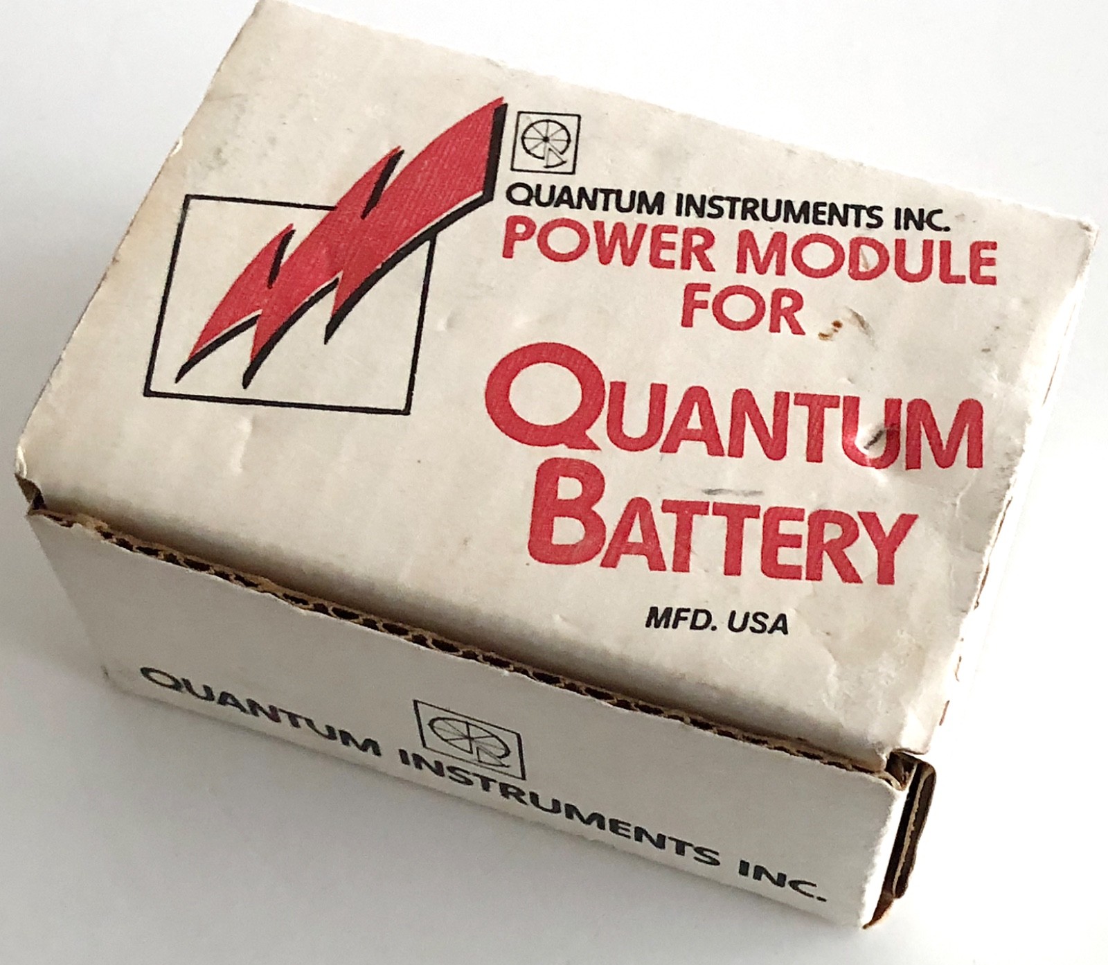 Quantum Instruments Quantum Battery 1 W Charger and Cables UNTESTED