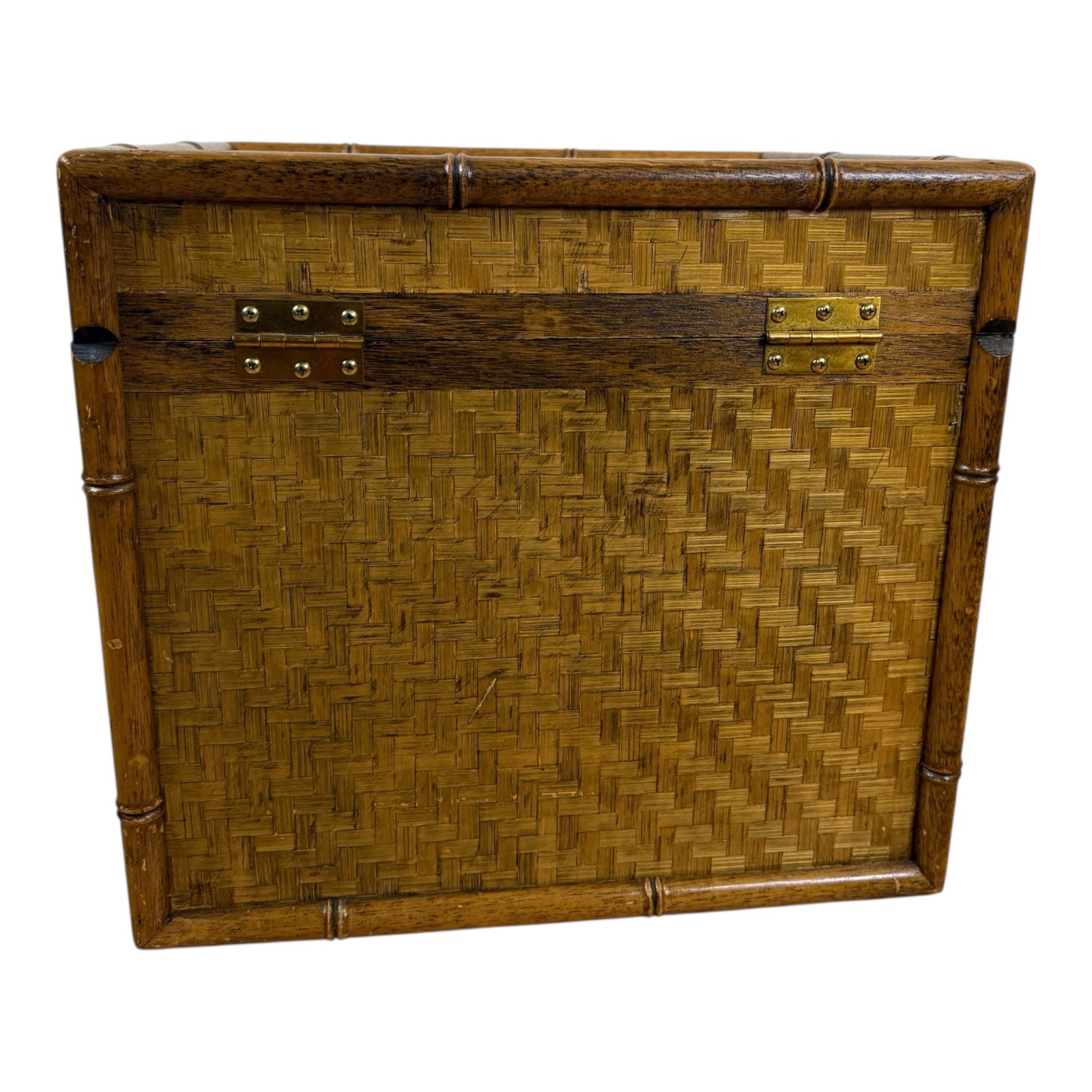 Vintage Bamboo Lidded Chest Trunk Hamper Herringbone Woven Wicker
