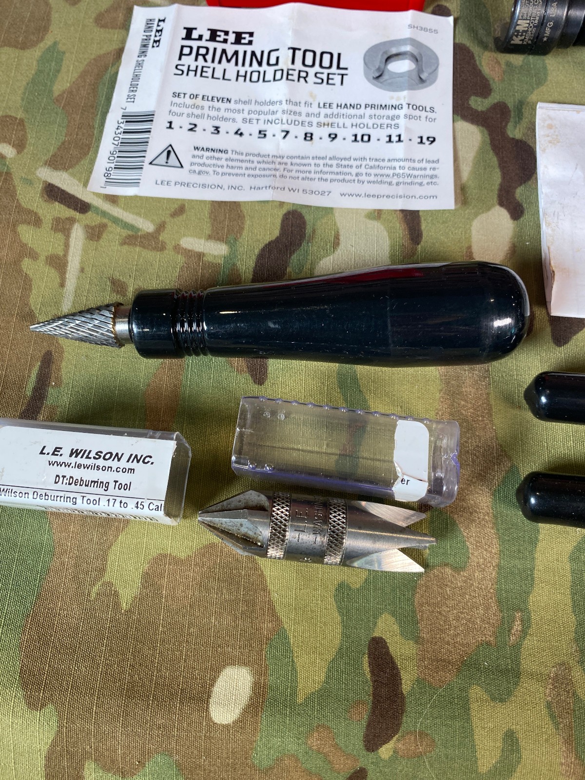 NEW Two K&M Primer Seaters with many accessories