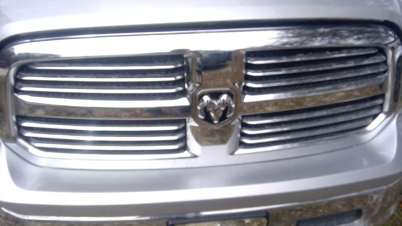 RAM1500 2014 Air Shutter 1176741