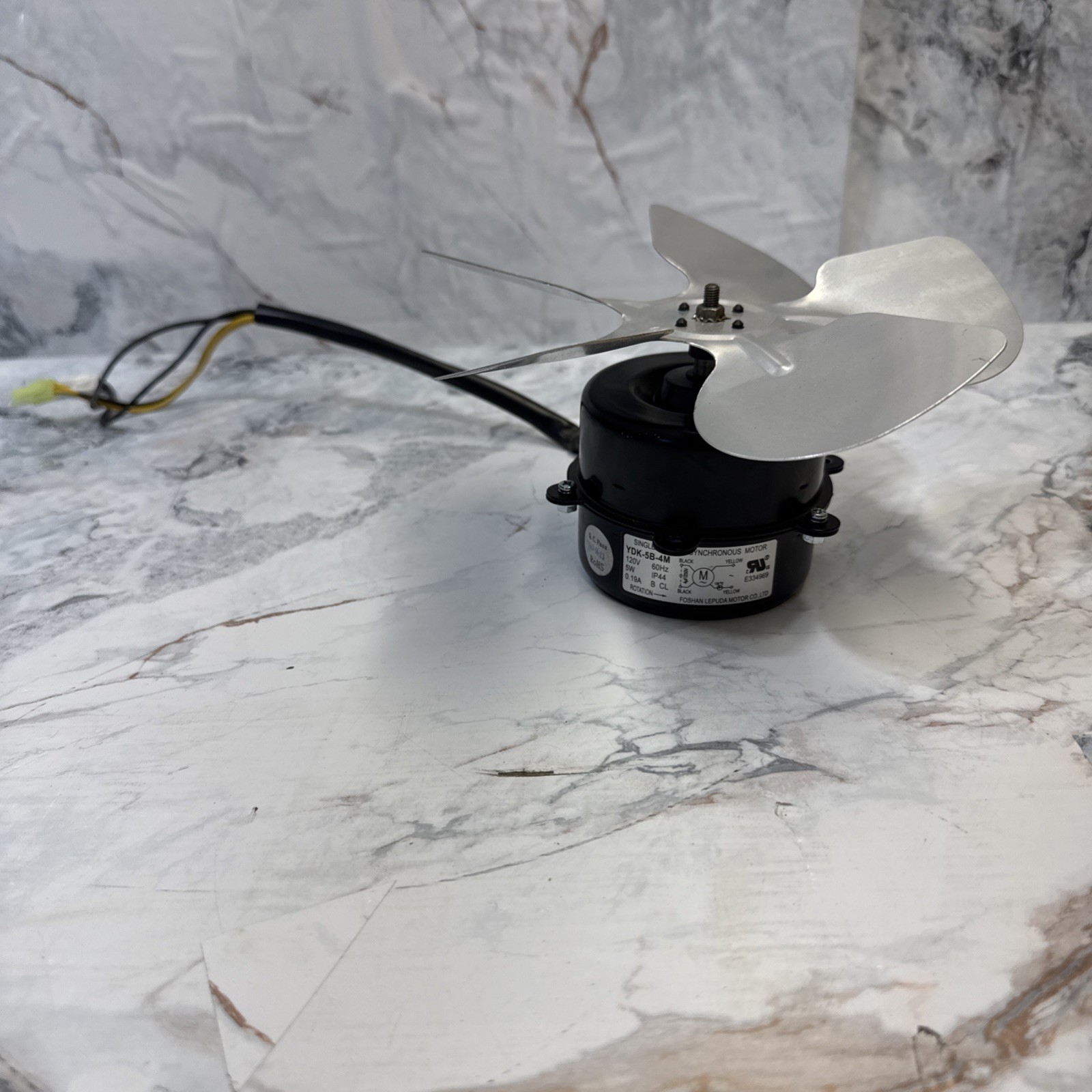 Dynatrap Dt2000XLP-TUN Motor/Fan Used In Good Working Condition