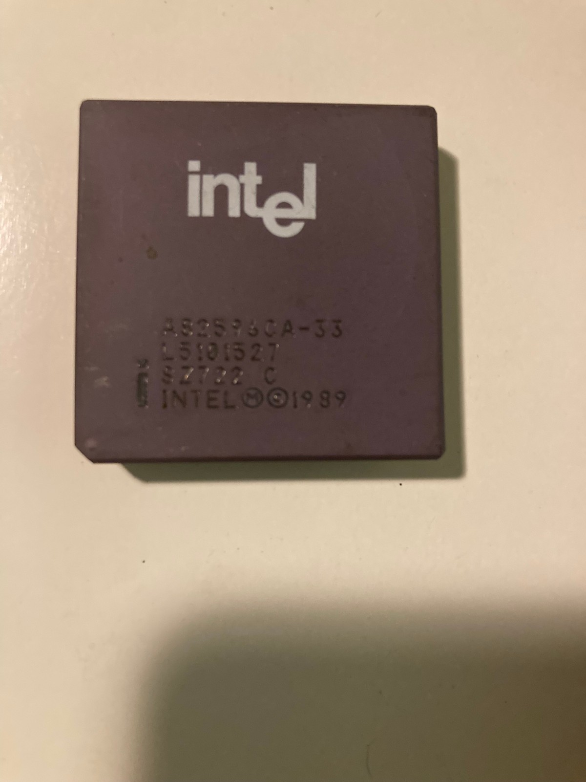 Intel A82596CA-33  CMOS LAN controller Ceramic Case