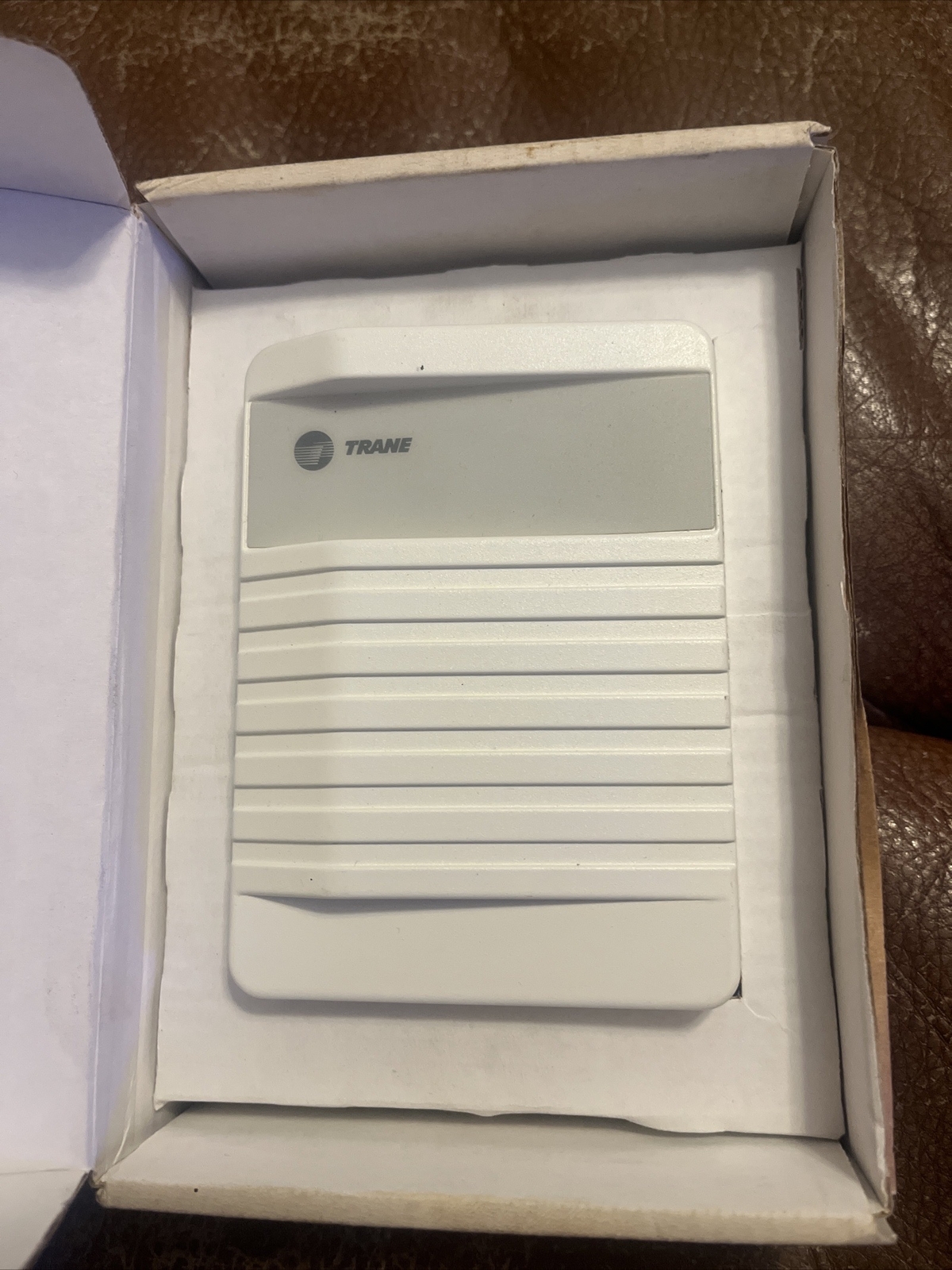 Trane ServiceFirst CO2 Wall Sensor SEN01087  X13790422010.  Loc 50