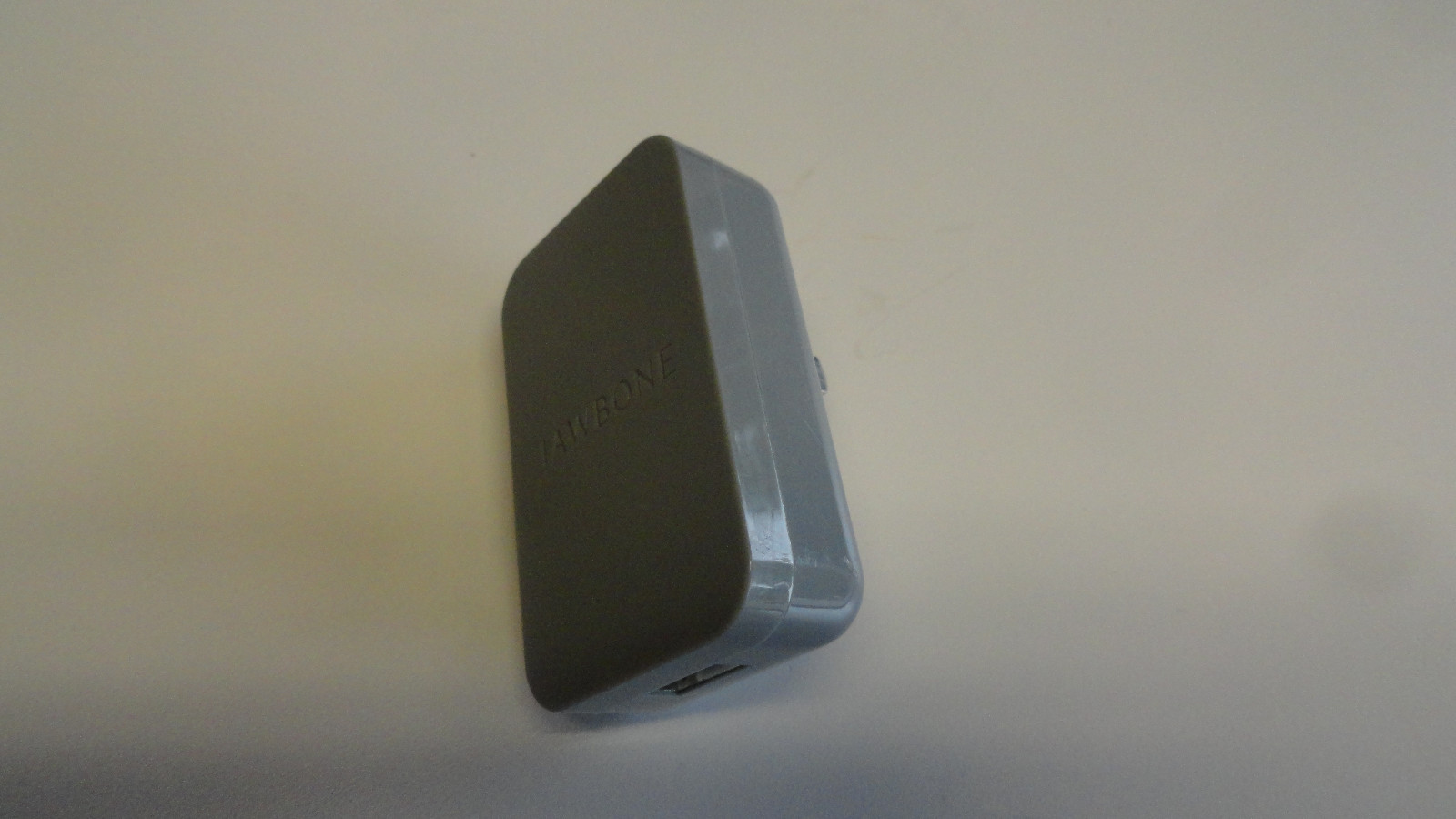 BB2: Genuine OEM Jawbone Bluetooth Headset AC Adapter (SPA-K901) No cord