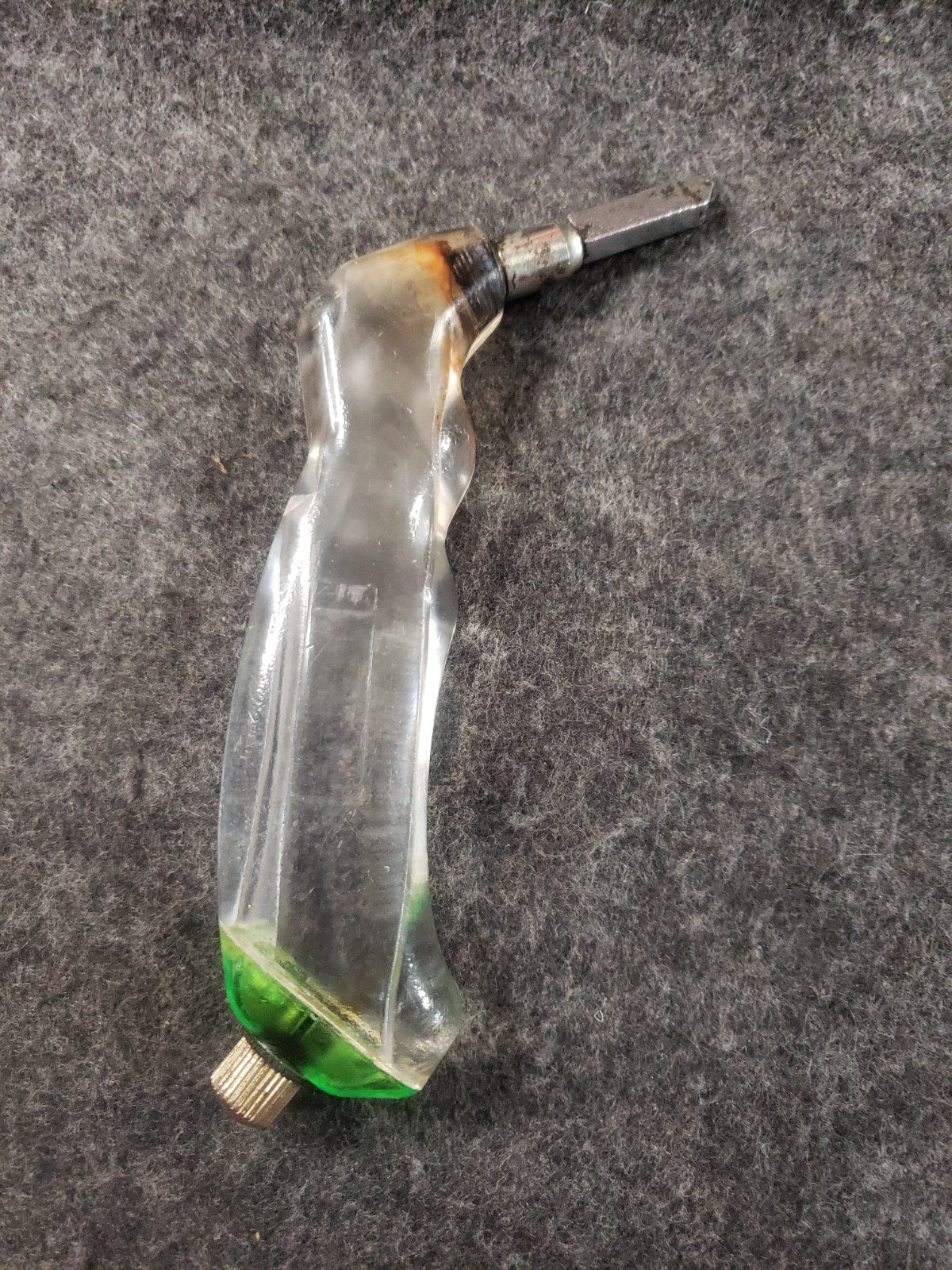 Set of two Glass Cutters with Replacement Heads and Screwdriver (C7B1)
