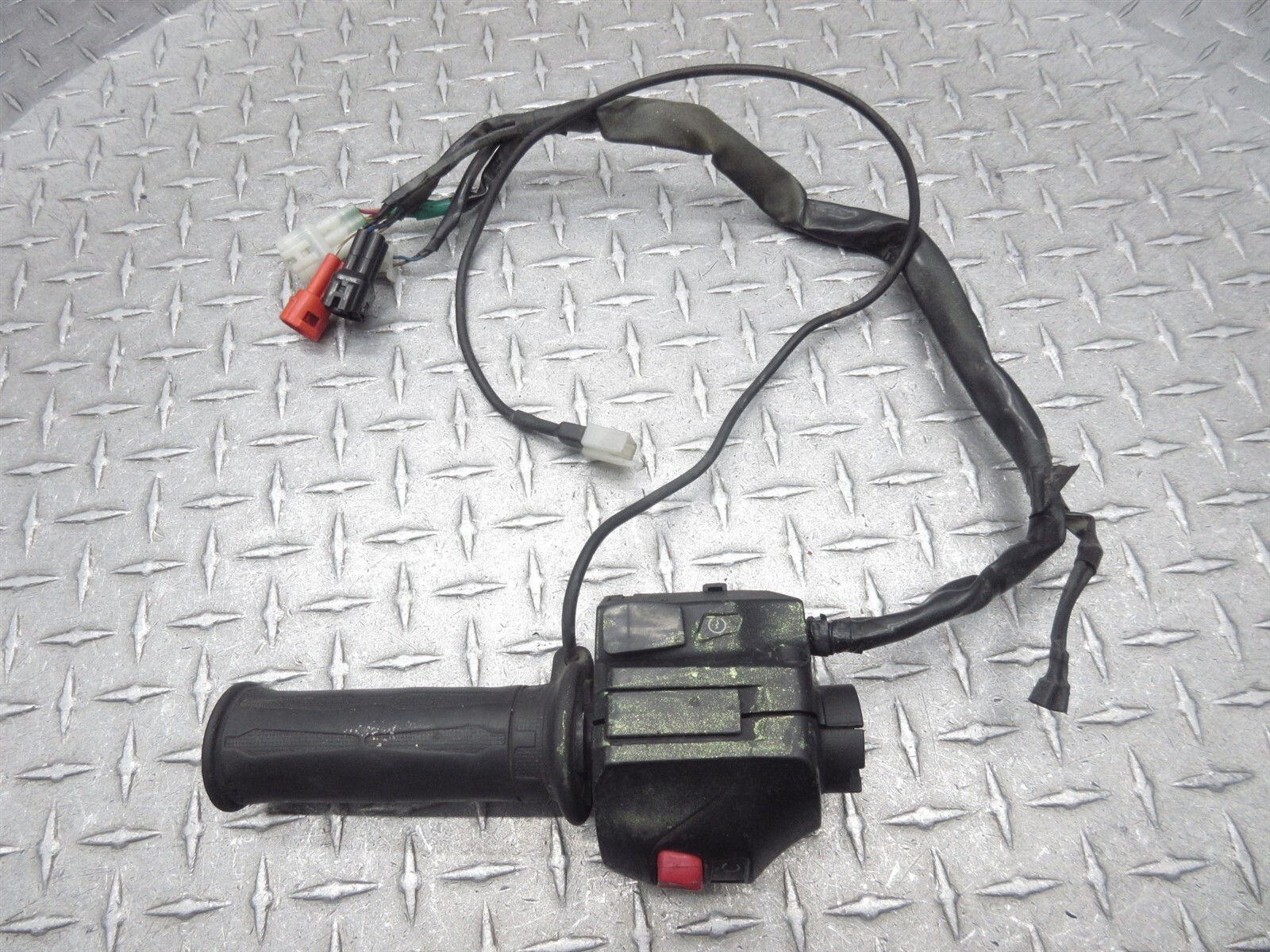 2020 20-23 KTM 390 Adventure Right Switch Throttle Control Cable Handlebar Grip