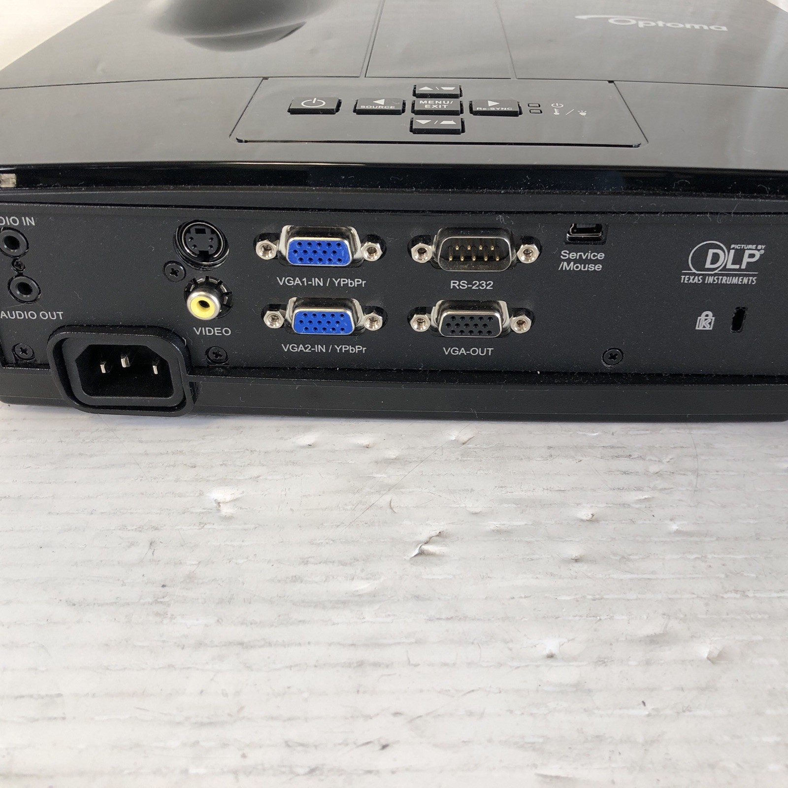 Optoma DX 550 Projector DLP with remote
