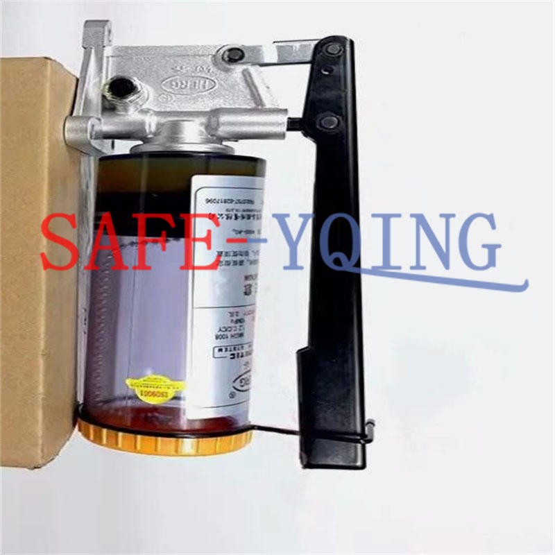 1PCS HERG Manual grease lubrication pump NKGH-1008 NEW