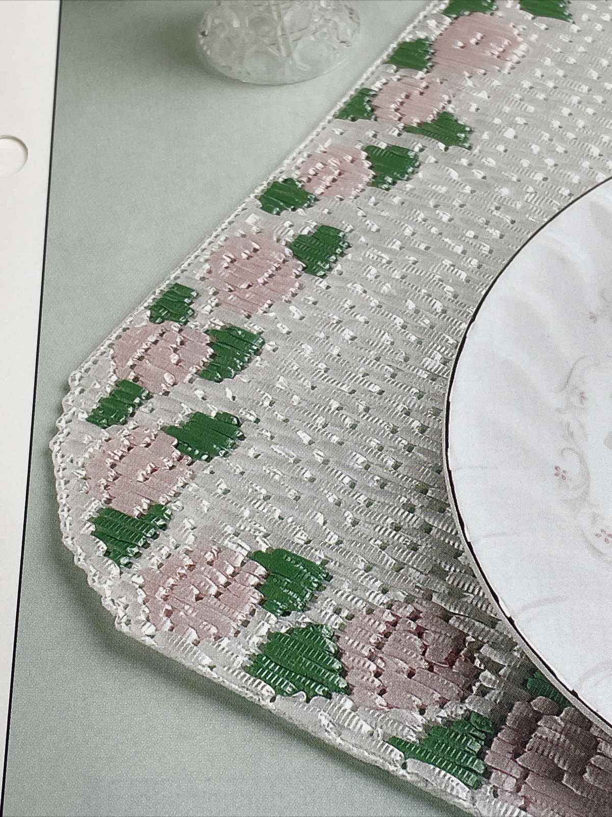 Ribbon Roses Place Mat Set Annie's Attic Plastic Canvas Pattern