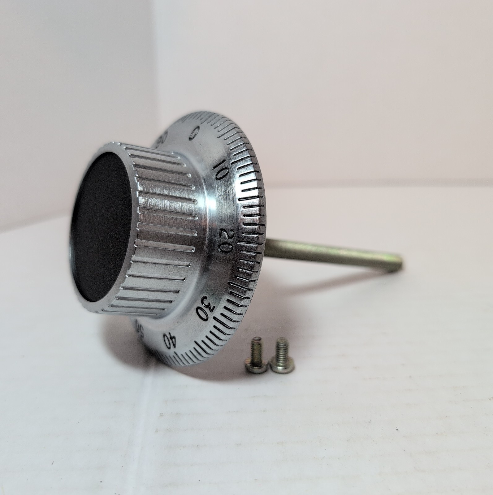 Unbranded Safe Combination Spin Dial 3.25" Diameter & 4.5" Spindle- Key Possible