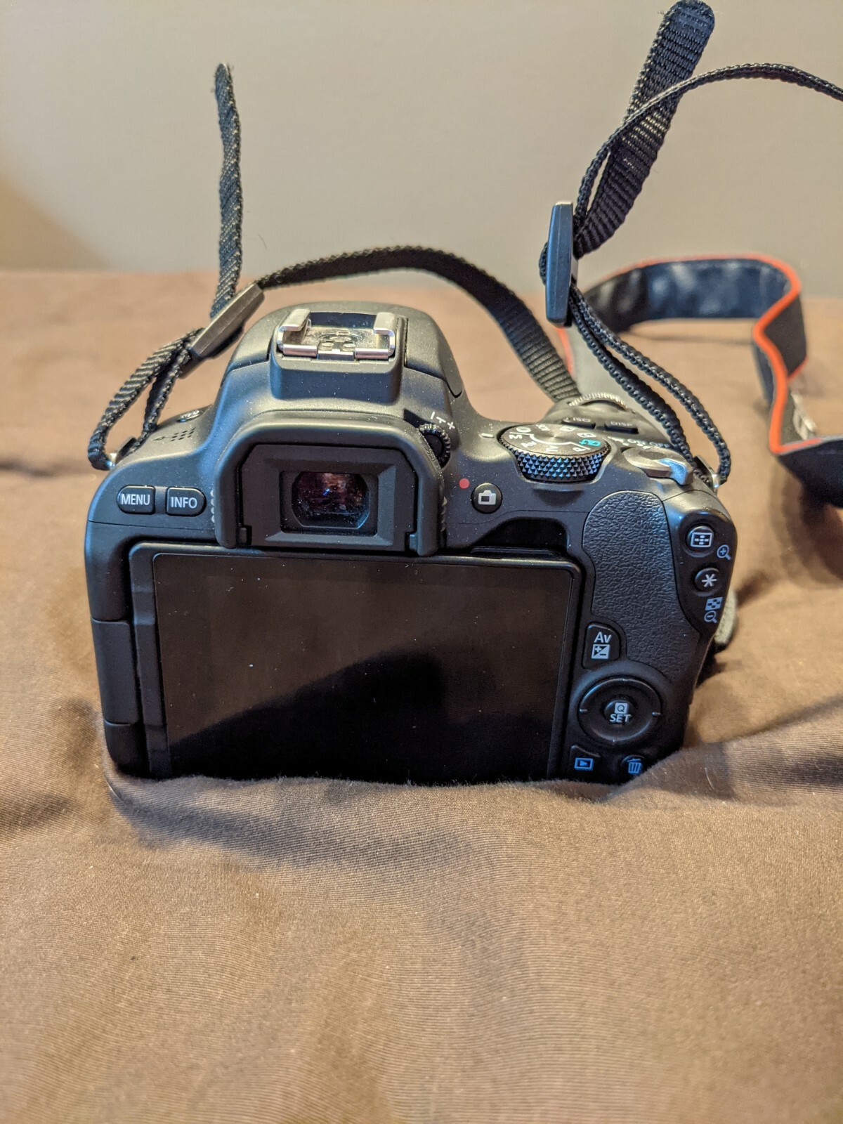 Canon sl2/Fujifilm Xa-3 Bundle