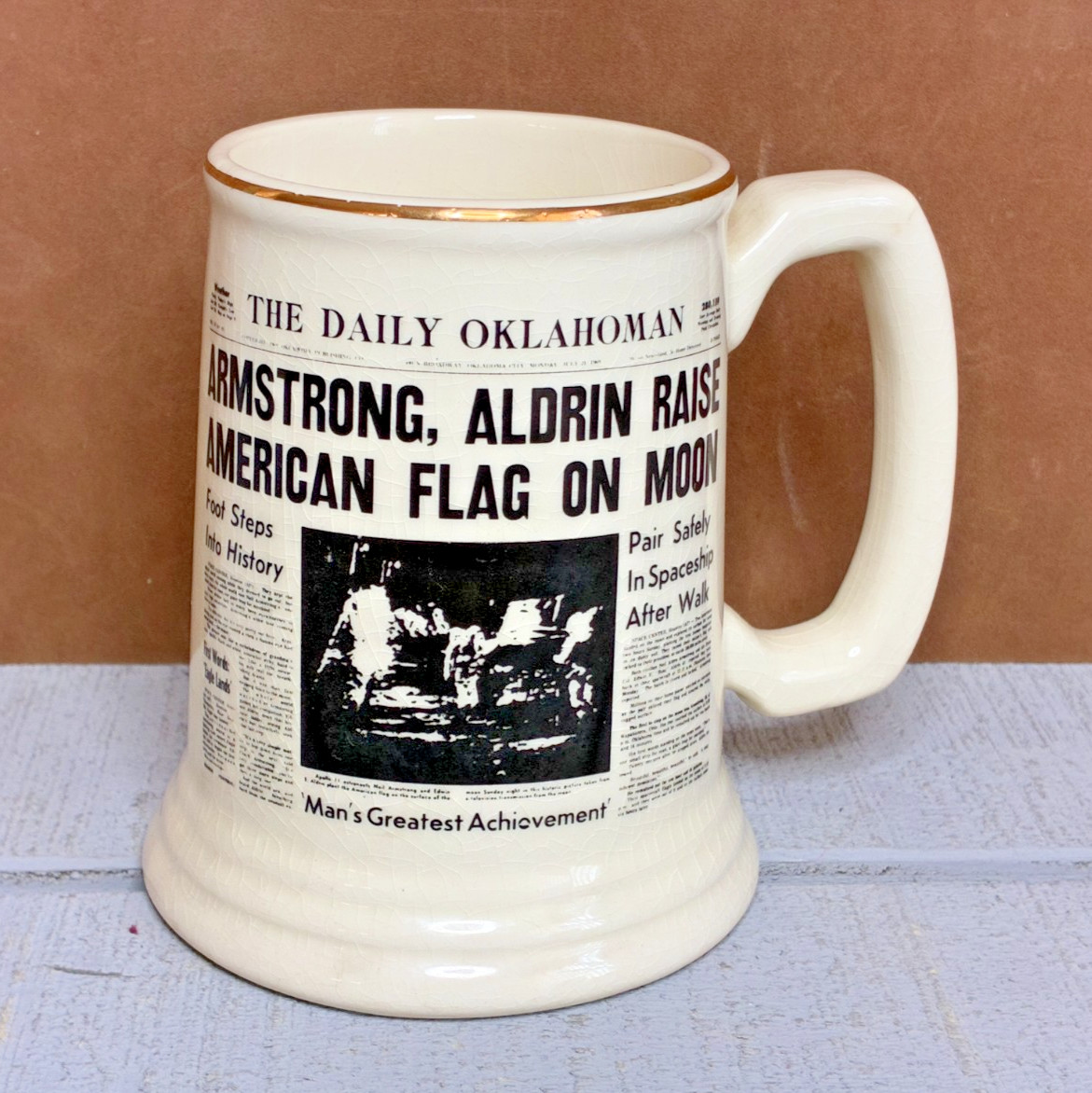 Vintage Sir-Amir Sterling Ceramic Ben Silver Stein Armstrong, Aldrin Raise Flag