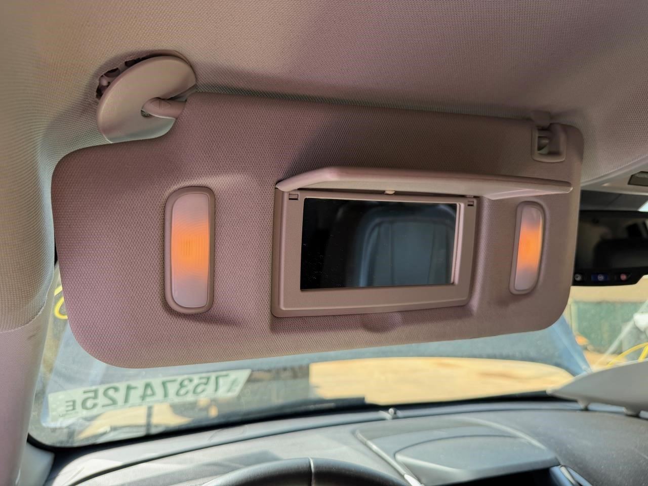 TERRAIN 2016 Antenna 104965845