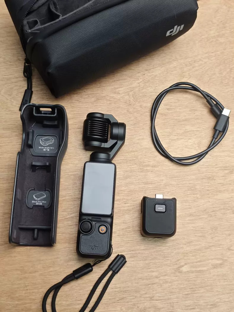 DJI Osmo Pocket 3 4K Gimbal Camera 3-Axis Stabilizer Gimbal Camera 95% NEW