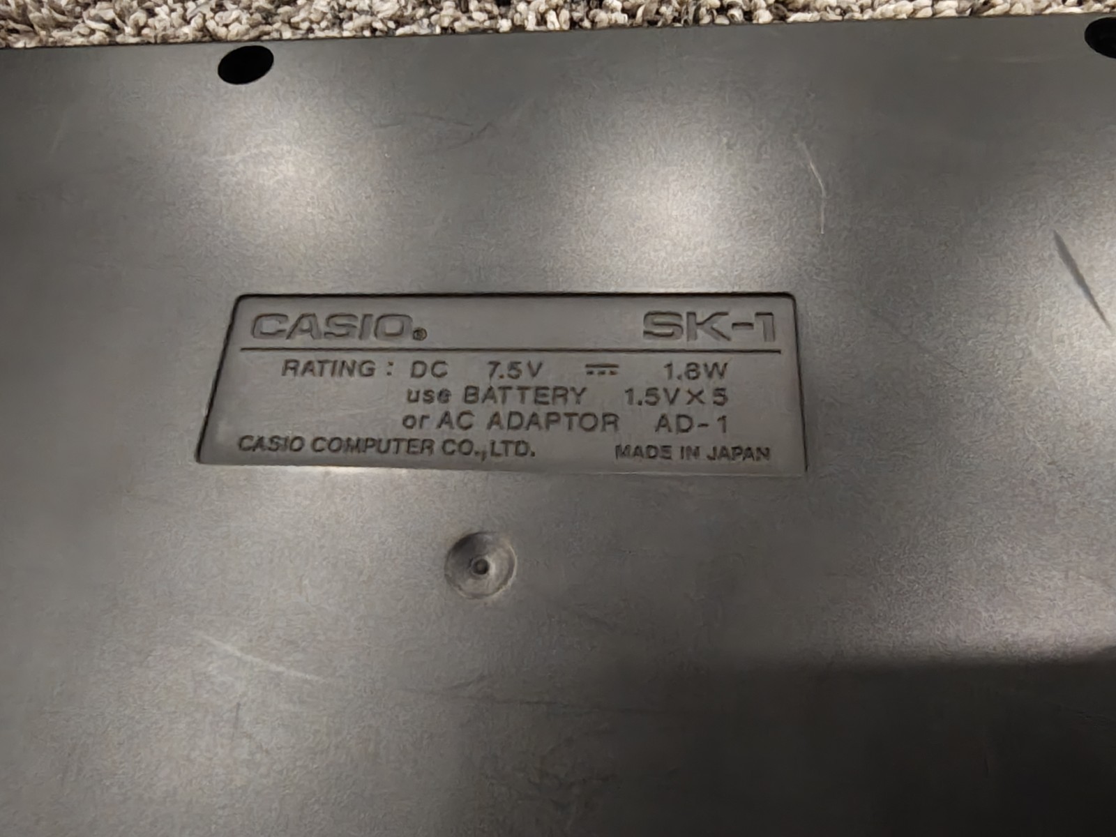 Casio SK-1 Sampling Keyboard w/ Case And Box TESTED WORKS GREAT - Missing 1 Key