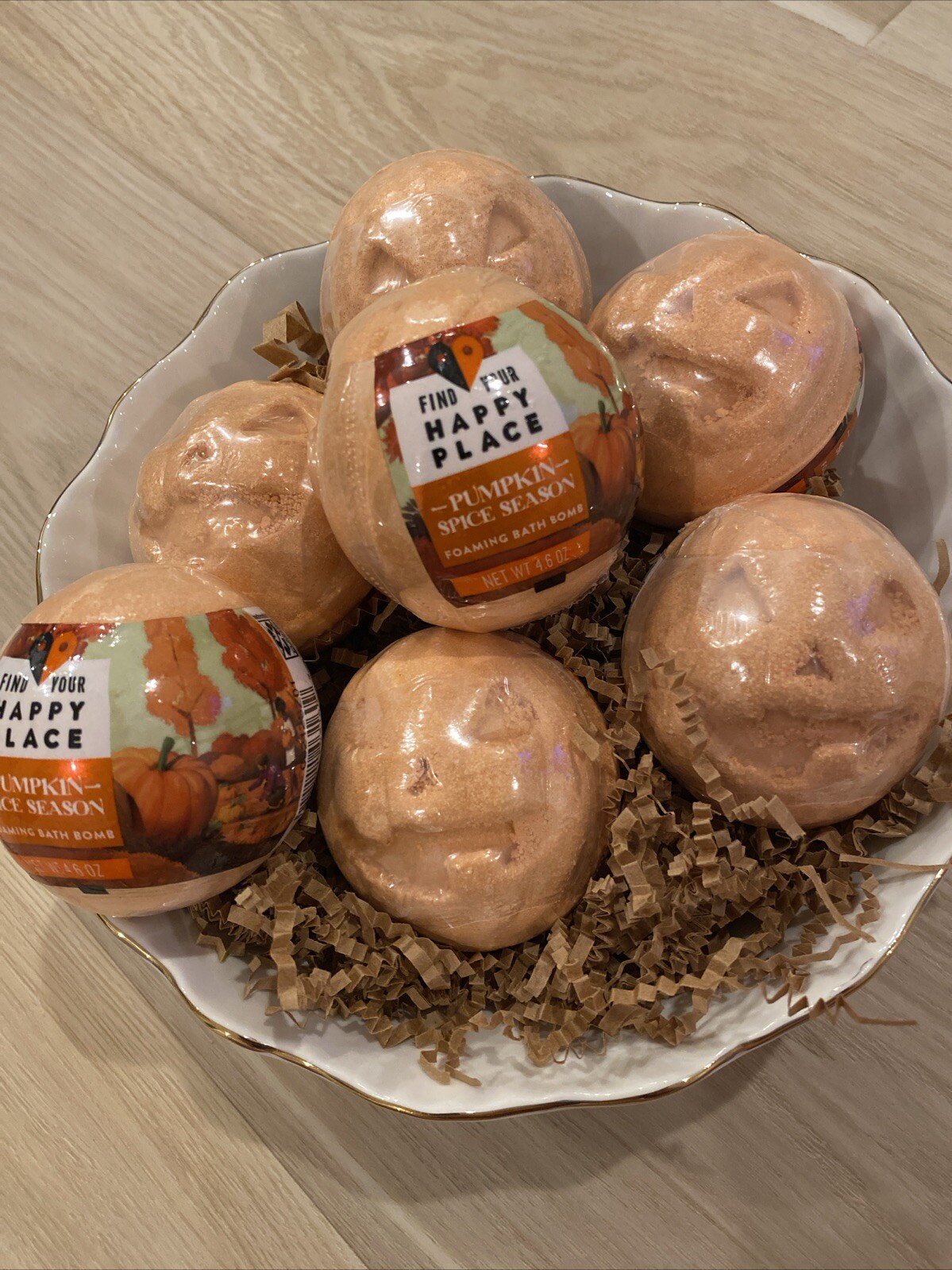Bath Bomb Find your happy place carved pumpkin spice season foaming Fall 7 New