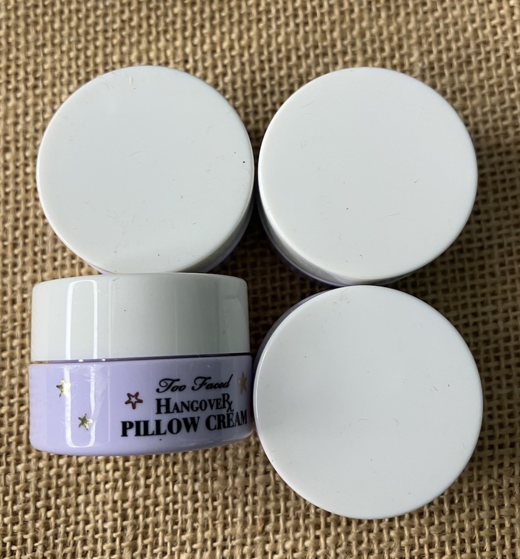 Too Faced Hangover Pillow Cream Ultra-Nourishing Night Cream - 4 Travel Minis