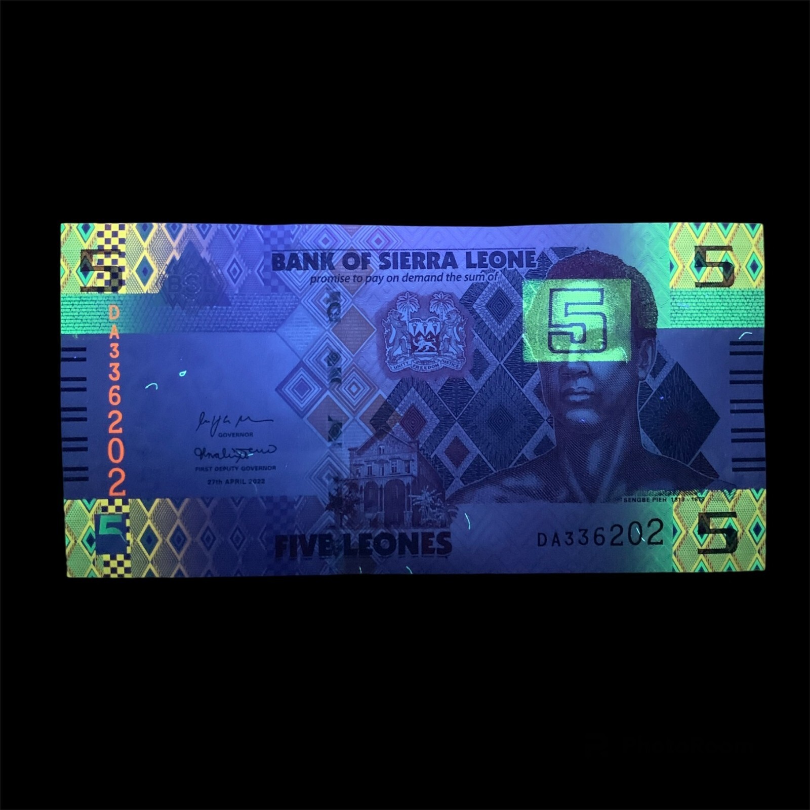 Sierra Leone 5 Leones Banknote 2022 New Currency Crisp Paper Money See Under UV