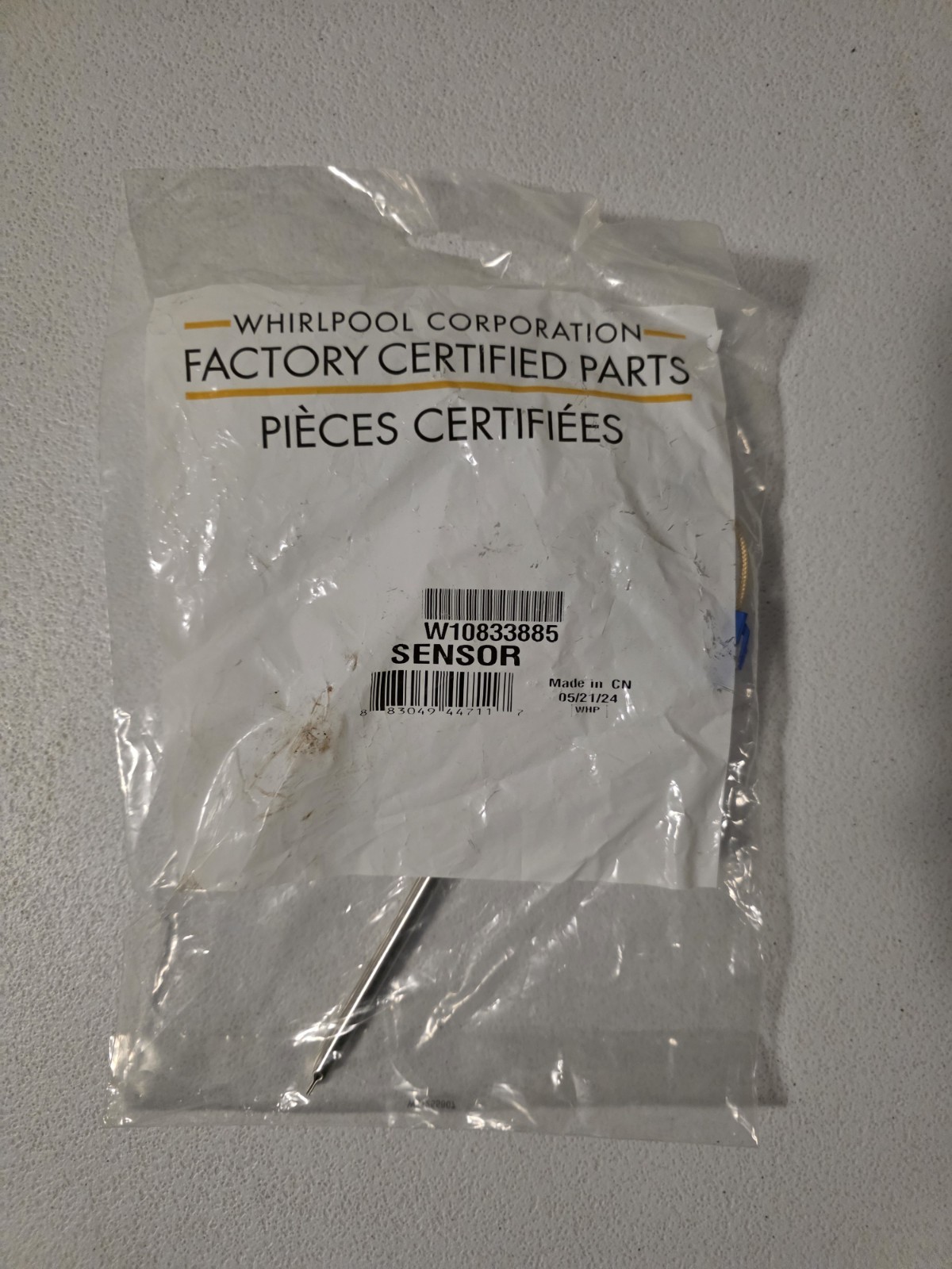 Genuine OEM Whirlpool Range Oven Temperature Sensor W10833885