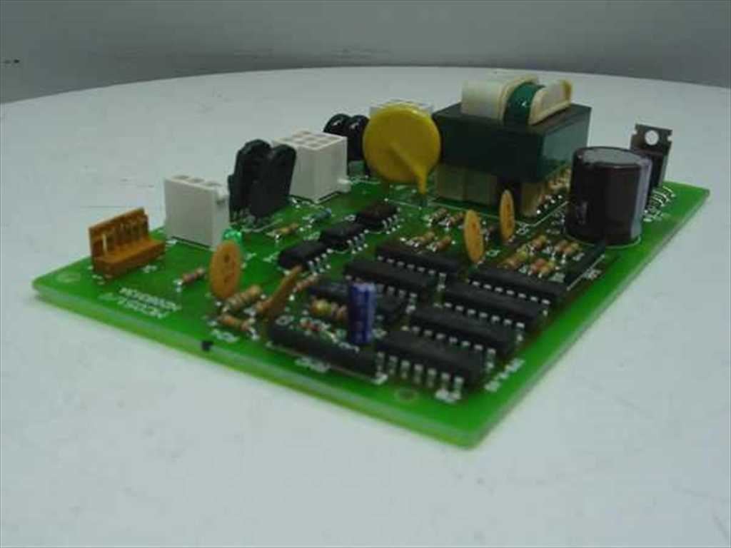 Data Products MC051/0 N208313A Power Board 220V 50Hz SMPS Motor Heater PCB