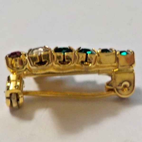 Vintage Christmas Tree Brooch Pin