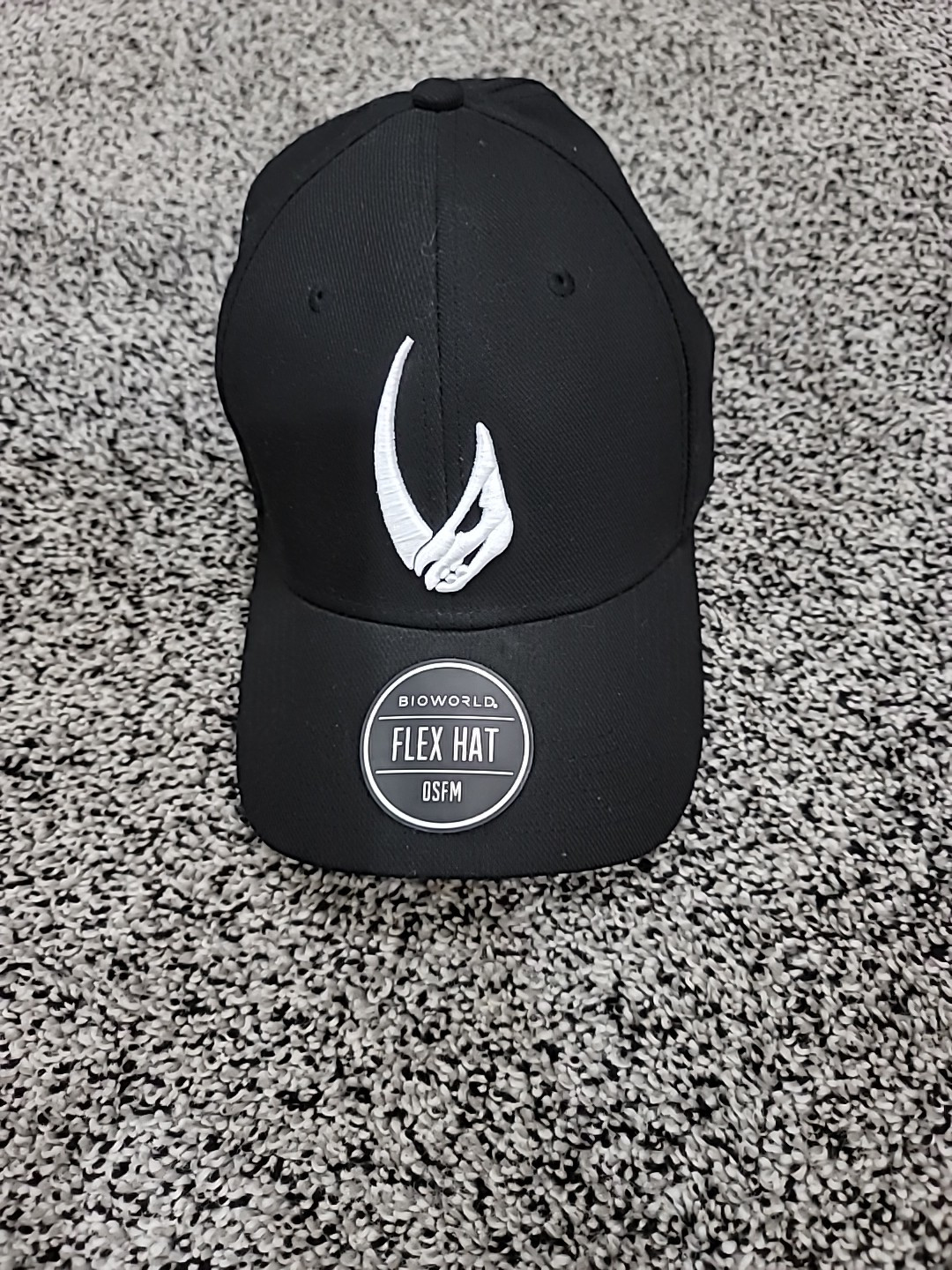 Star Wars The Mandalorian Mudhorn Sigil Embroidered Dad Hat Ball Cap Black
