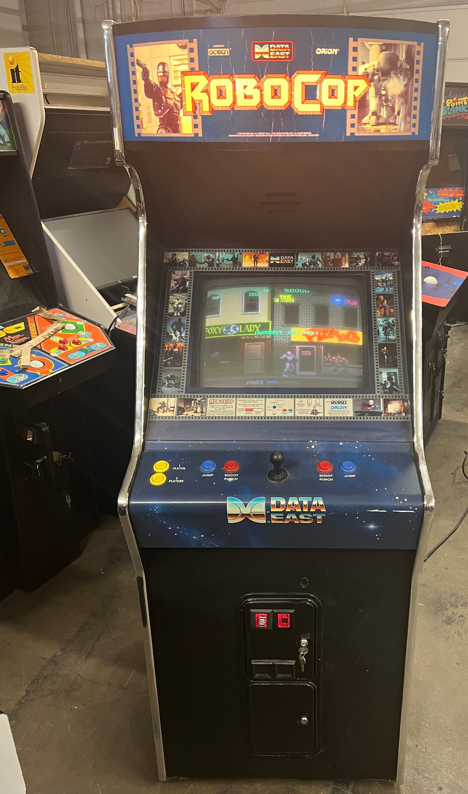 ROBOCOP ARCADE MACHINE by DATAEAST 1988 (Excellent) *RARE*