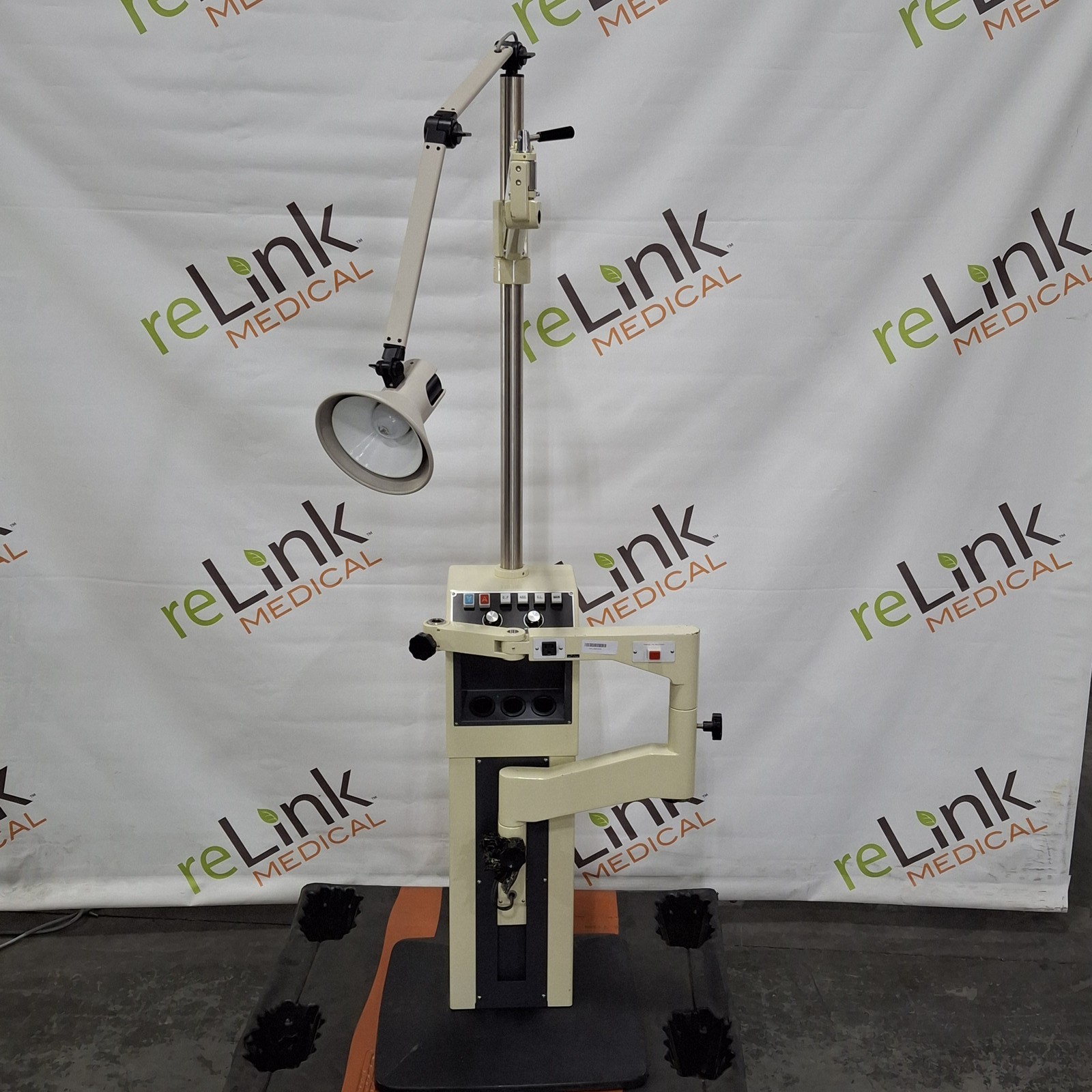 Marco Deluxe 2 Ophthalmic Stand