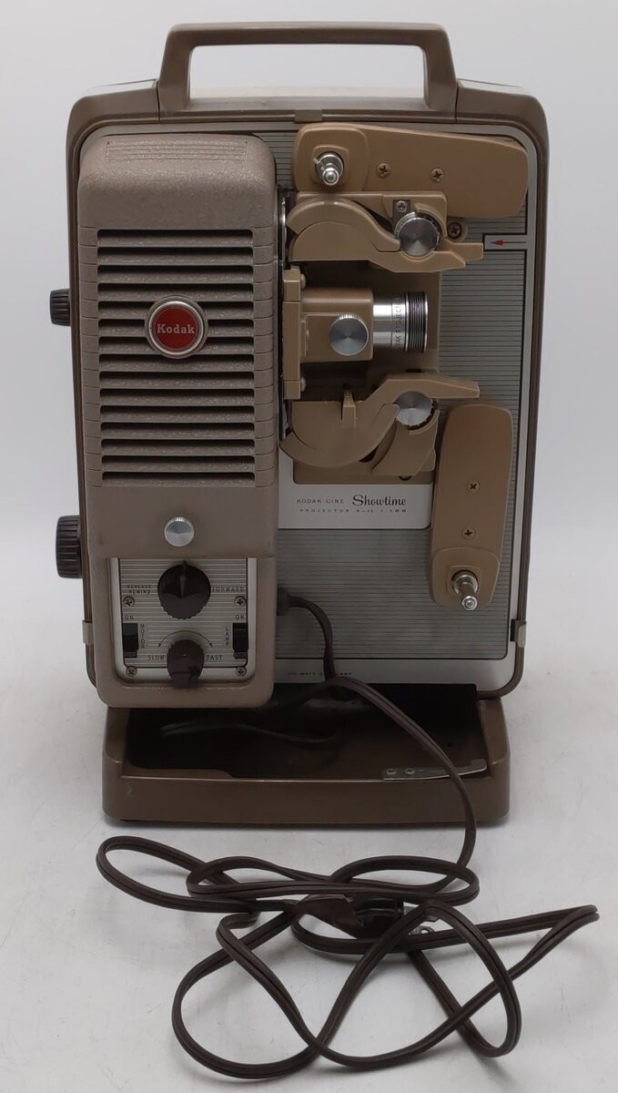 Kodak 230Z Vintage Model A30 Showtime Projector/Box