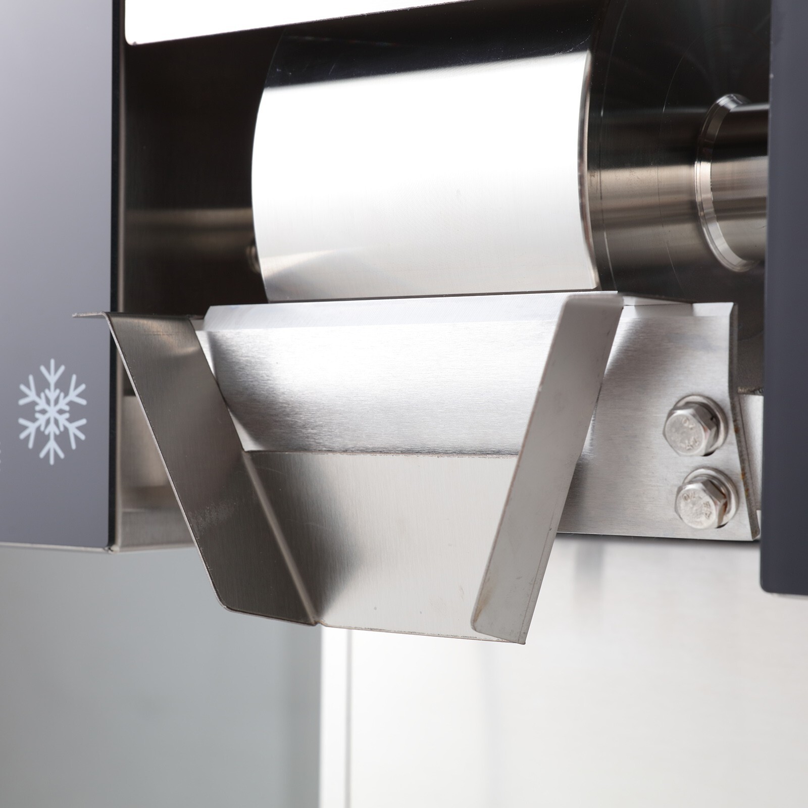 USA Automatic Snowflake Ice Machine Shaved Ice 275lbs/Day with Rotatable Base