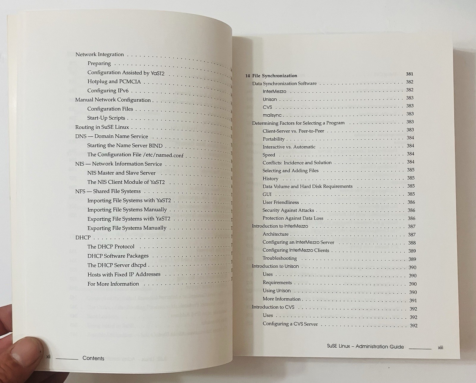 SuSE Linux 8.2 Administration Guide 2003 Linux Manual Book