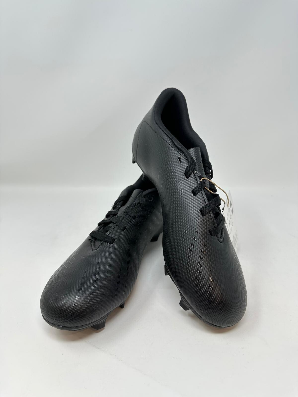 adidas Predator Accuracy .4 FxG Soccer Boot - US:6.5M/7.5W, J3(B427T)