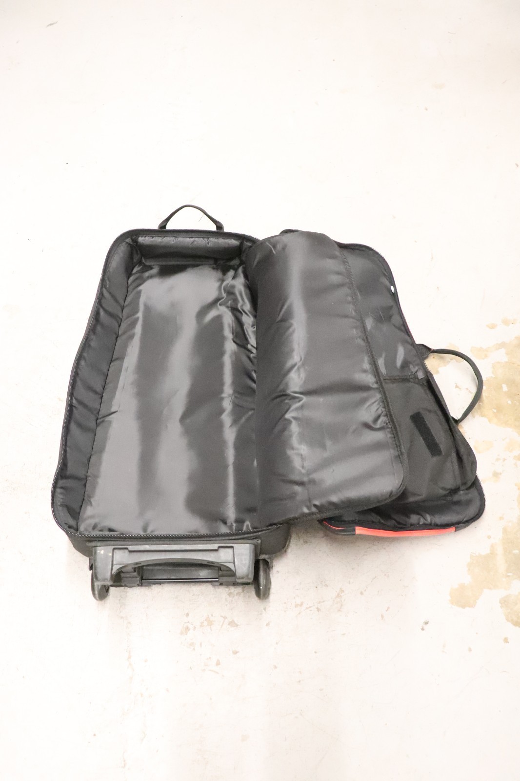 Ludwig Bell, Stand and Practice Pad Rolling Case #2