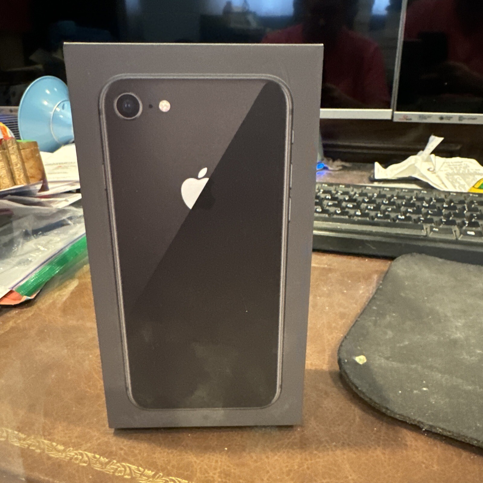 iPhone 8 Box Original Apple Retail Box Only - Space Gray 64GB Model A1863
