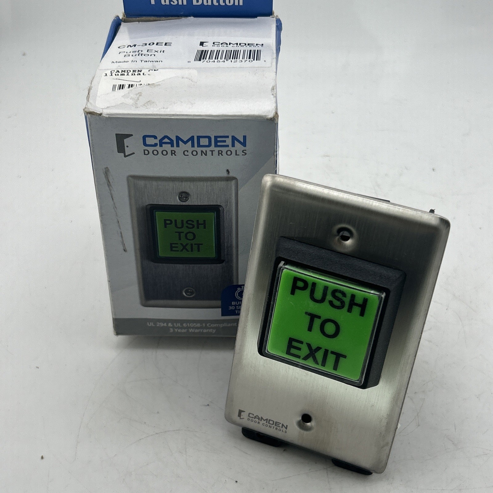 Camden CM-30EE Push To Exit Switch LED Illuminated Timer Green (Missing Hrdware)
