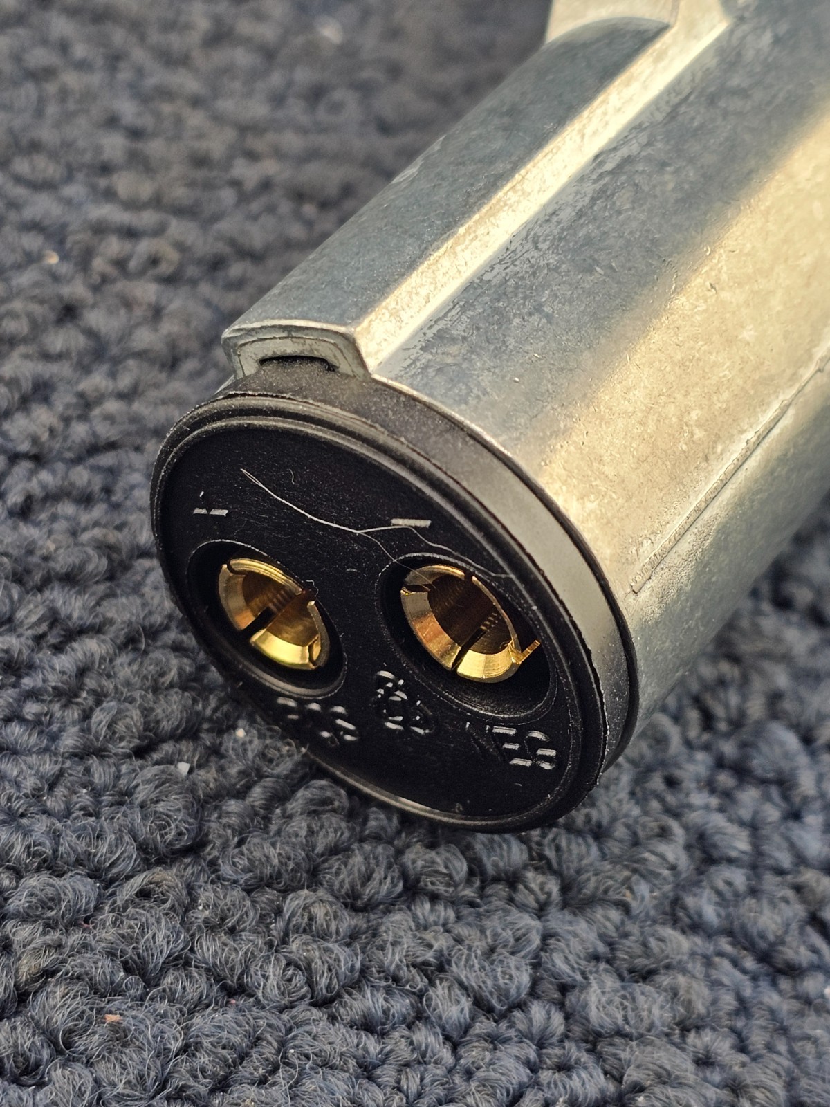 PHILLIPS 15-336: Plug, 2-Way, Double Grip, With Spring, Die Cast
