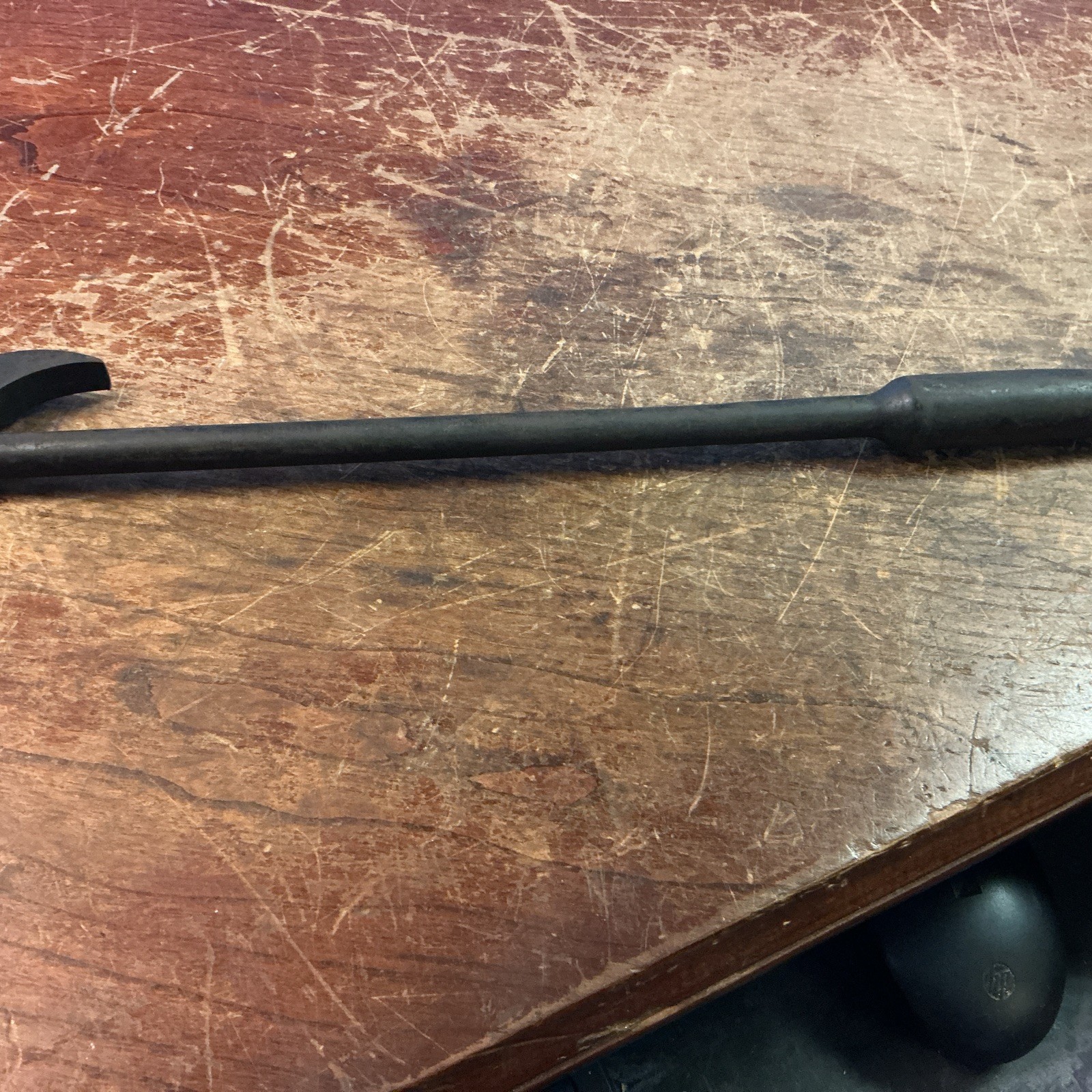 Matco Tool IDPB16 16” Push Lock Indexable Pry Bar Multi Position (used)