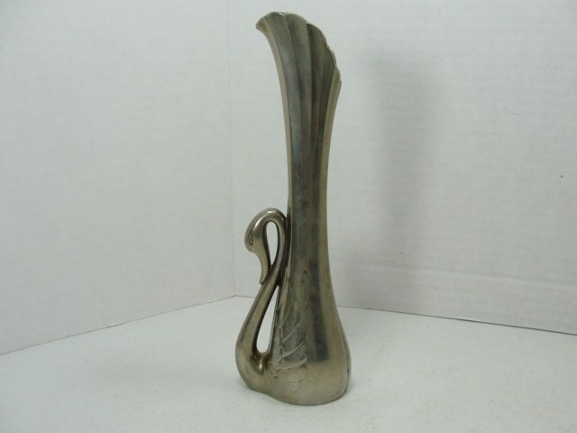 Vintage 1970's Silver Plated Swan Shaped Davco Bud Vase 6 3/4" Tall