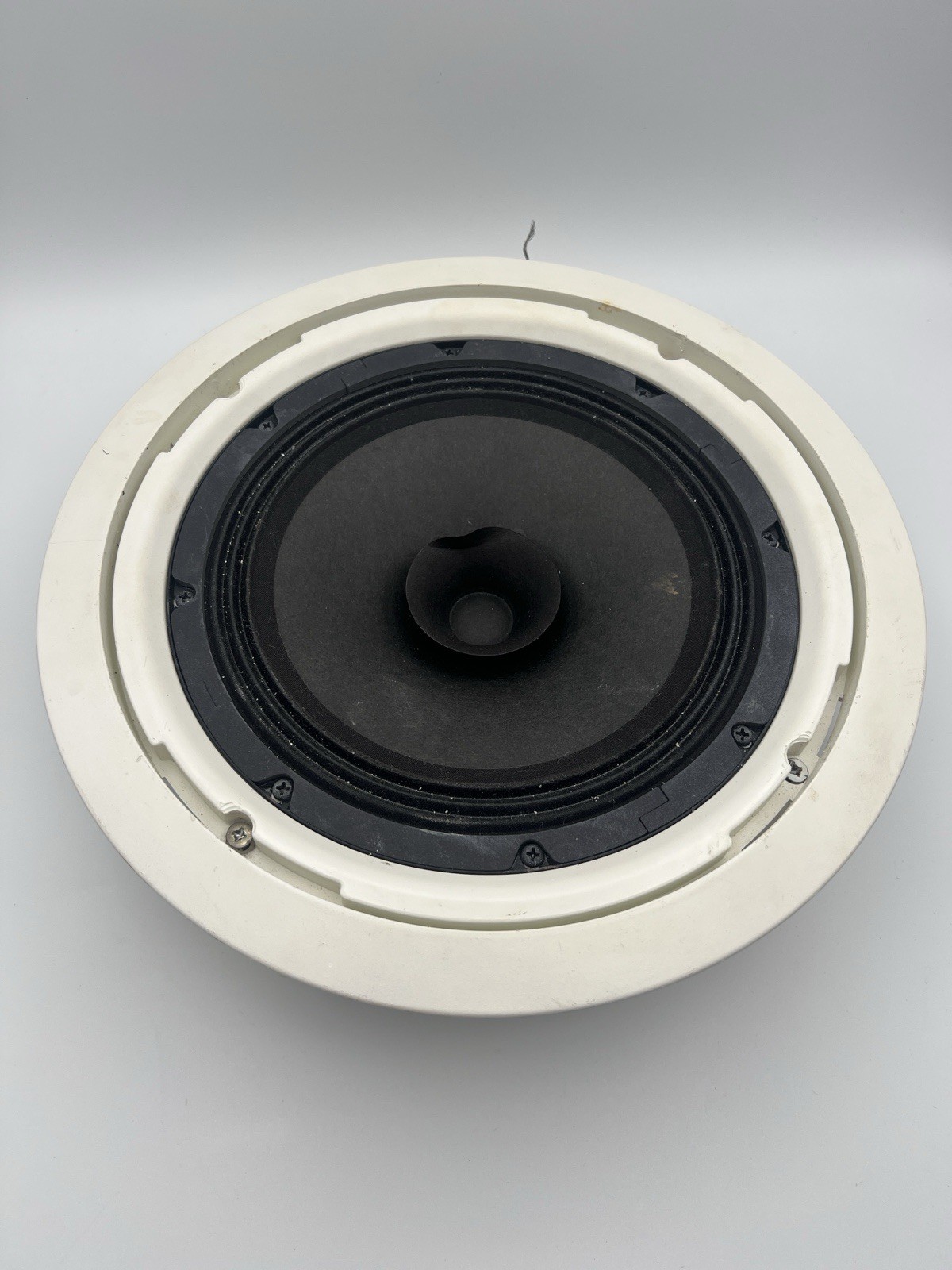 JBL 8128 Full-range In-Ceiling Loudspeaker 8” Used (Grill Not Included).