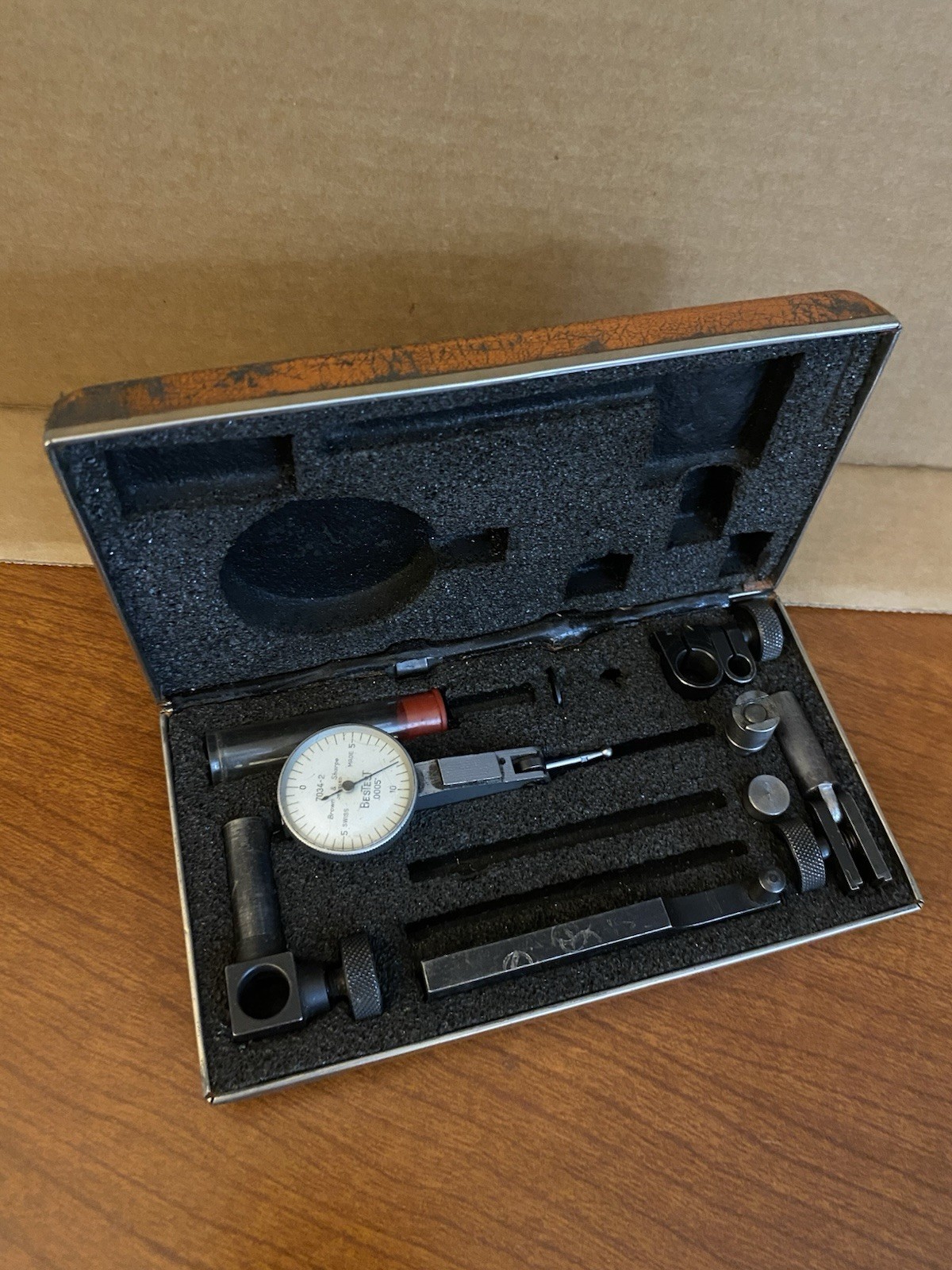 Brown & Sharpe 7034-2 BesTest Dial Test Indicator .0005" Swiss