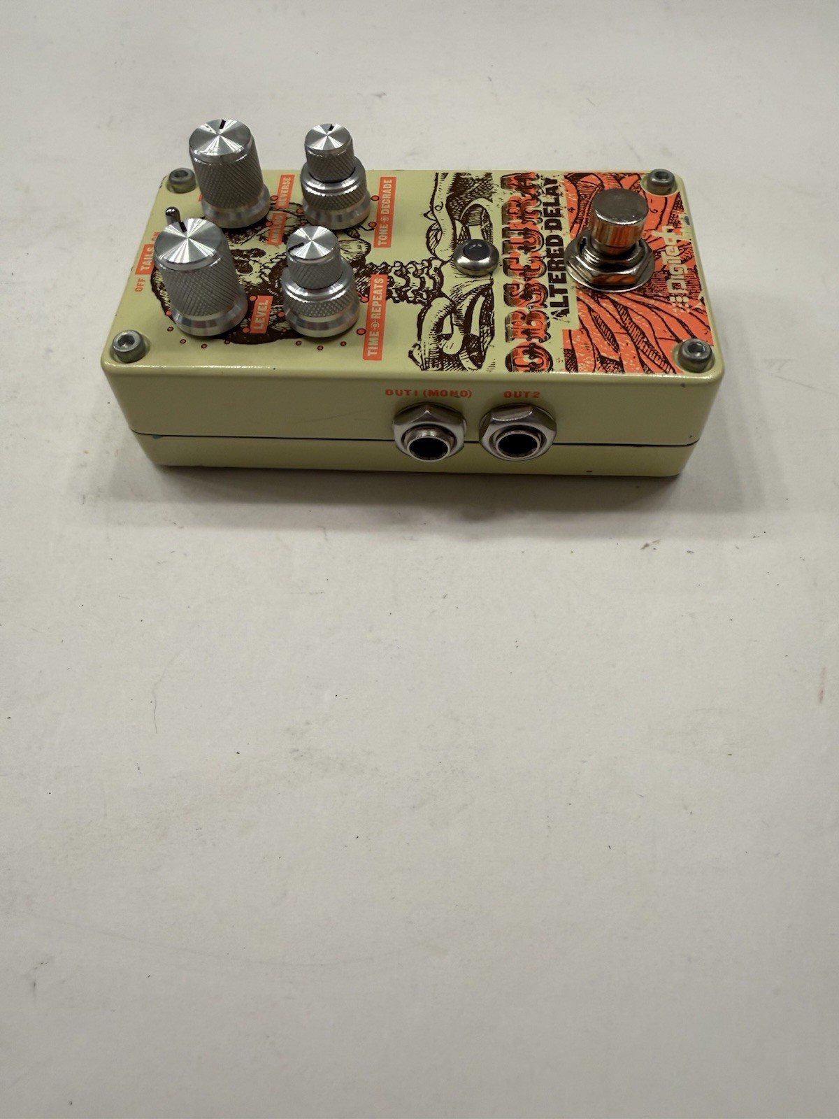 Digitech Obscura Altered Delay Echo Digital Stereo Guitar Effect Pedal
