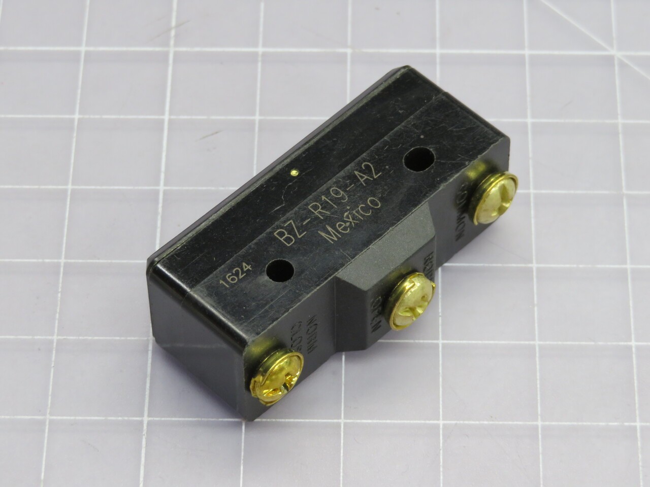 HONEYWELL BZ-R19-A2 BASIC SWITCH T253172