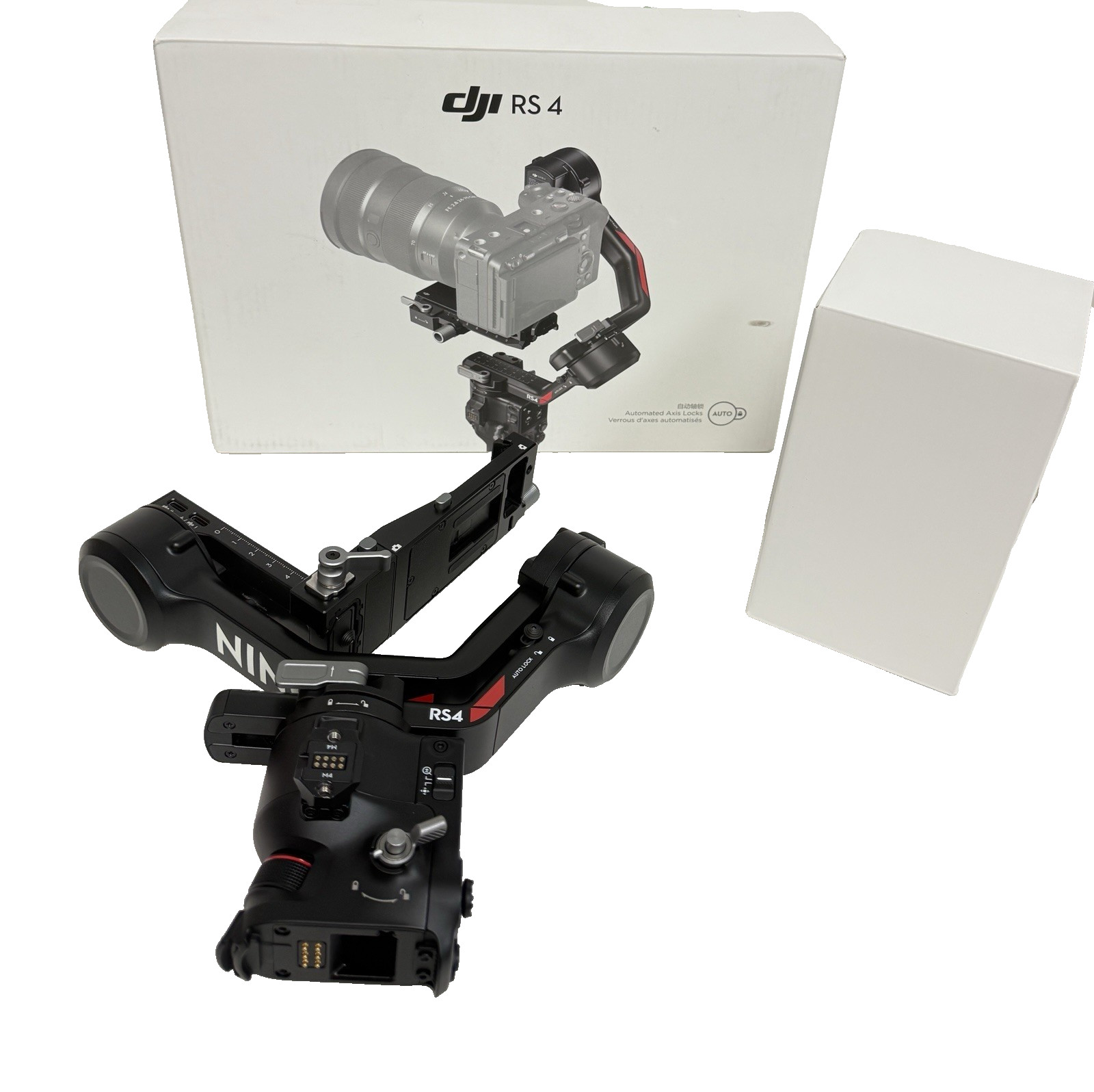 DJI RS 4 3-Axis Gimbal Stabilizer 0611