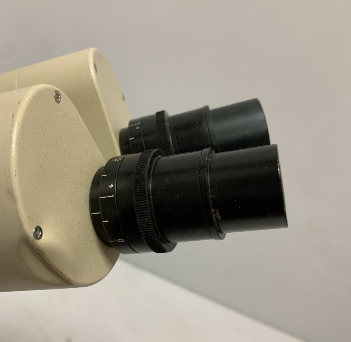 Olympus Tokyo Stereoscopic Zoom Microscope 332530