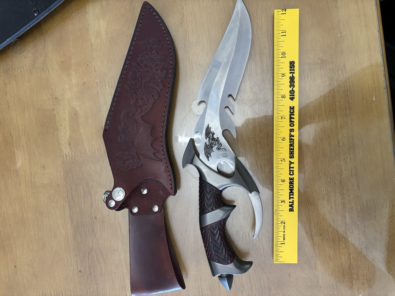 United Cutlery Fantasy Combat Fixed Blade Knife Stainless Steel Sheath