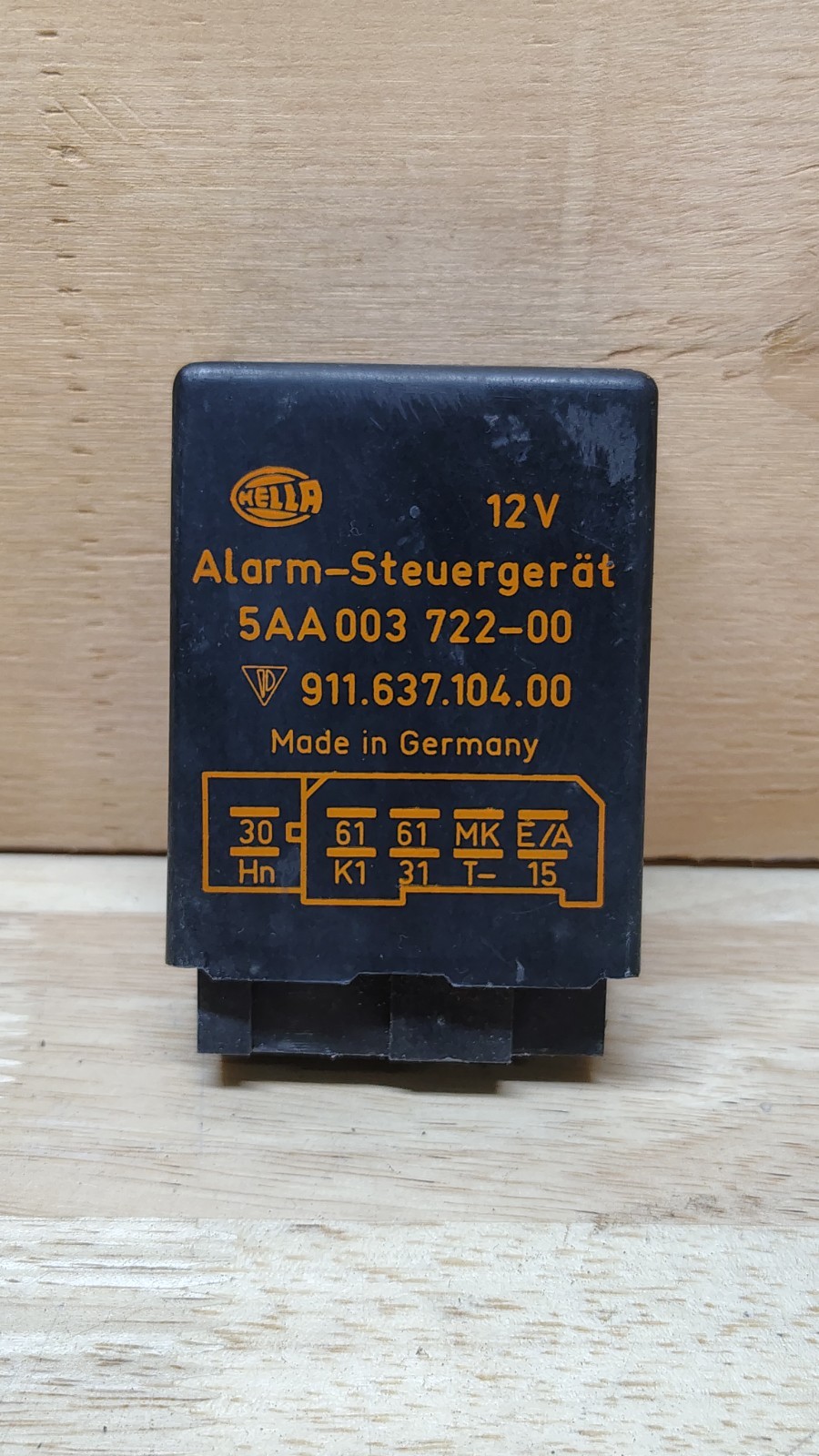 Porsche 944 and 911 Alarm System Relay 91163710400 USED GENUINE